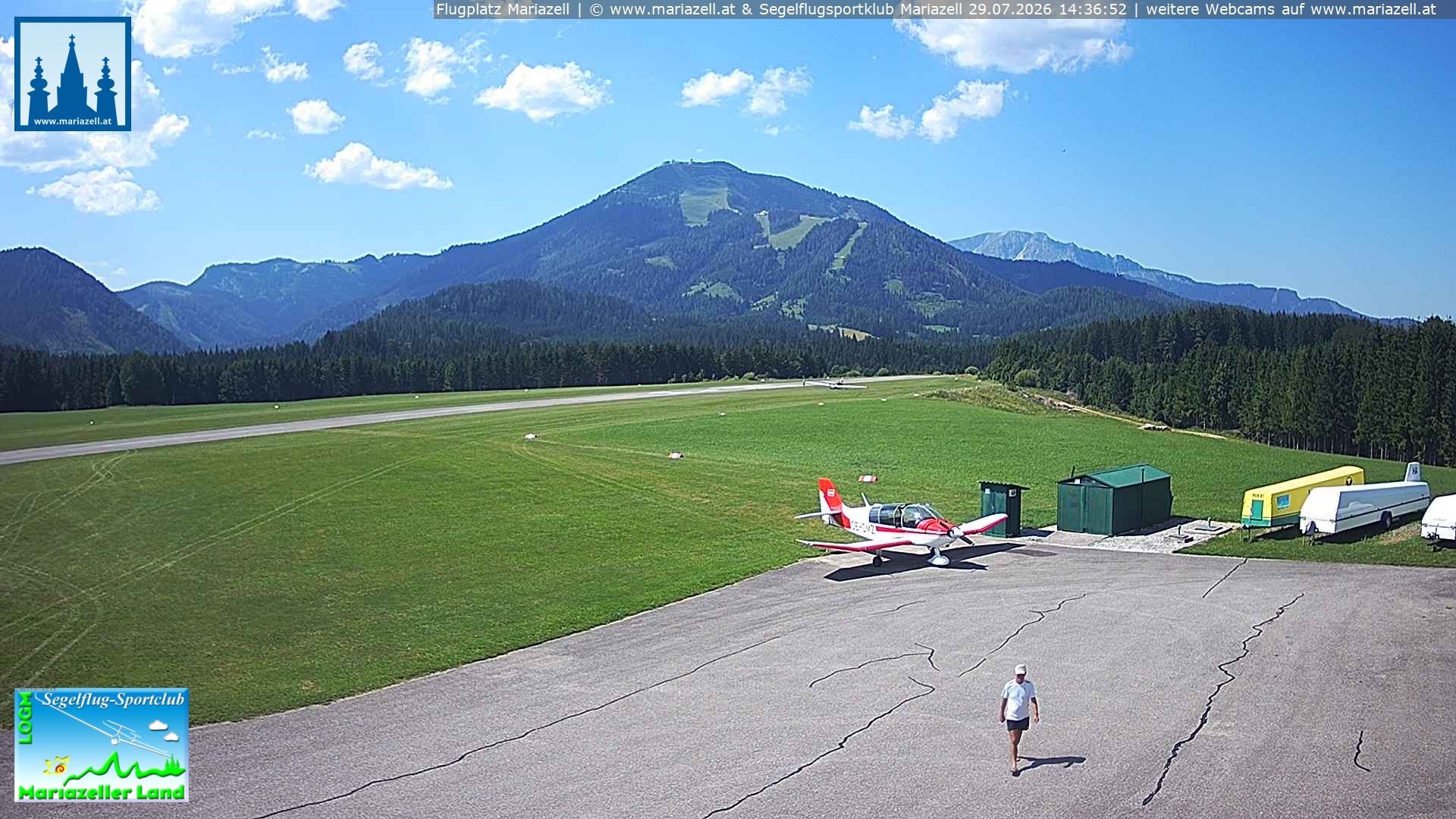 Archiv Foto Webcam Flugplatz Mariazell Blick Richtung Nordwesten
