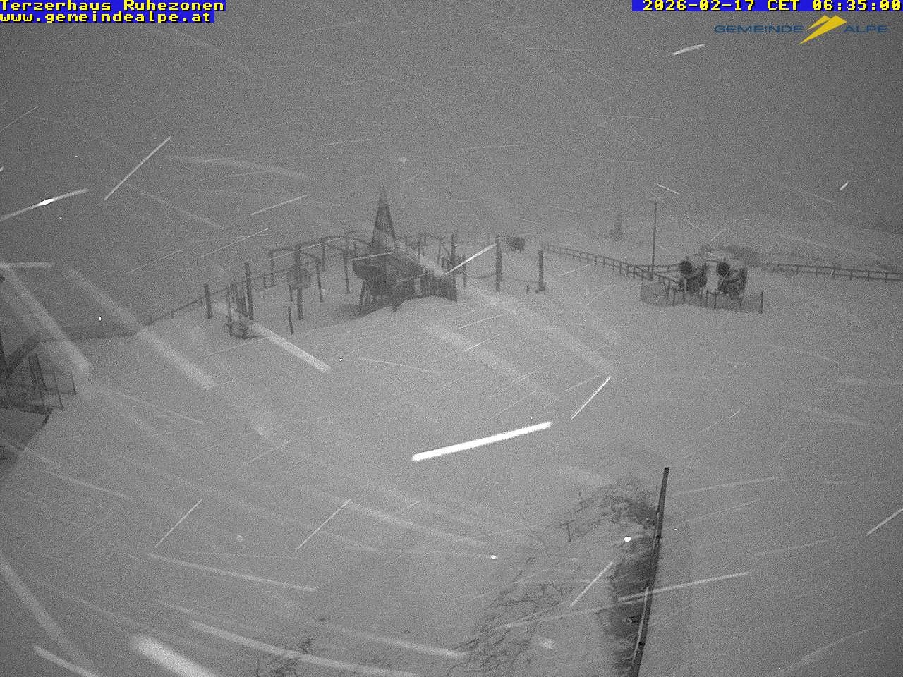 Archiv Foto Webcam Gemeindealpe Mitterbach Spielplatz / Terzerhaus