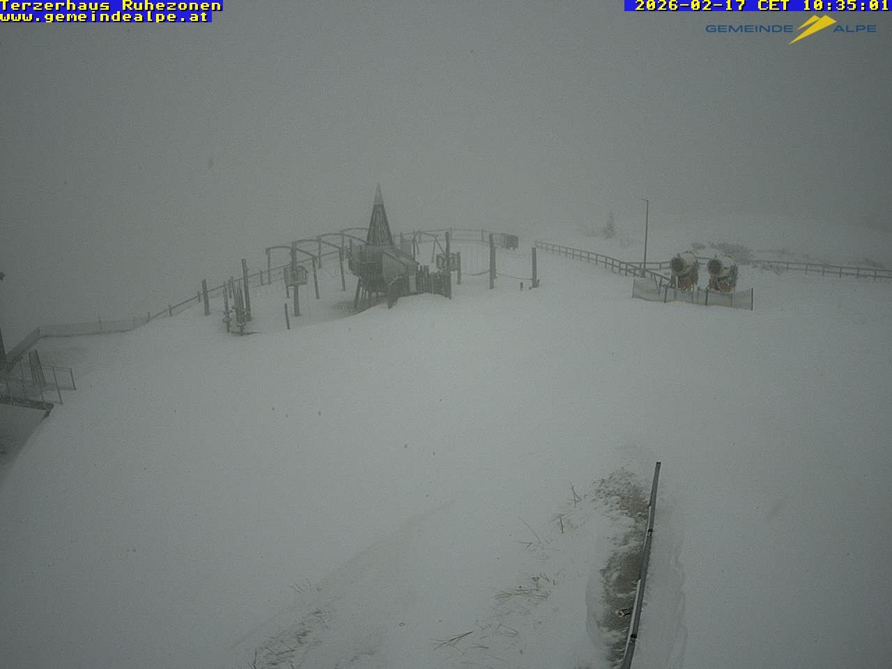 Archiv Foto Webcam Gemeindealpe Mitterbach Spielplatz / Terzerhaus