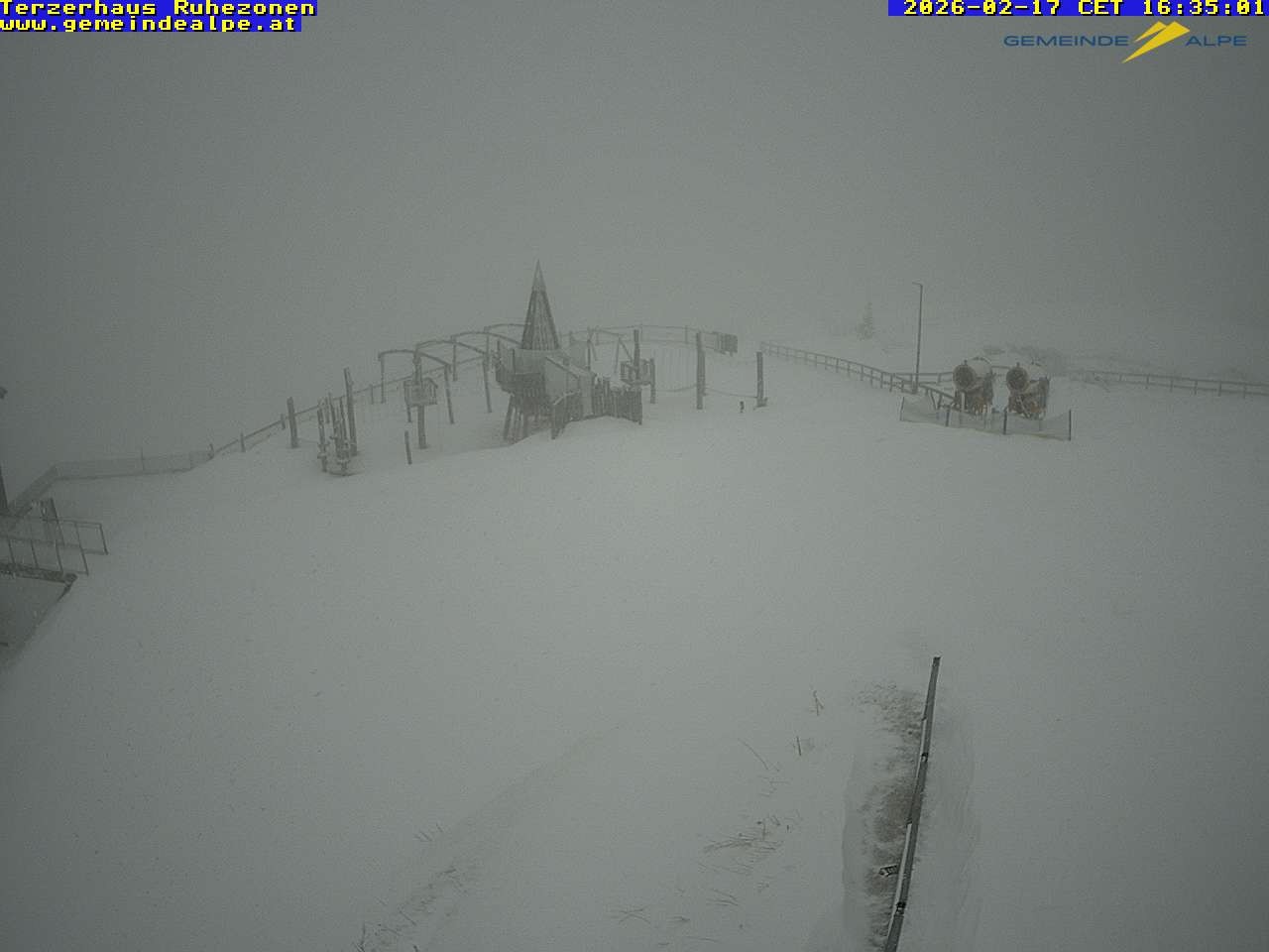 Archiv Foto Webcam Gemeindealpe Mitterbach Spielplatz / Terzerhaus