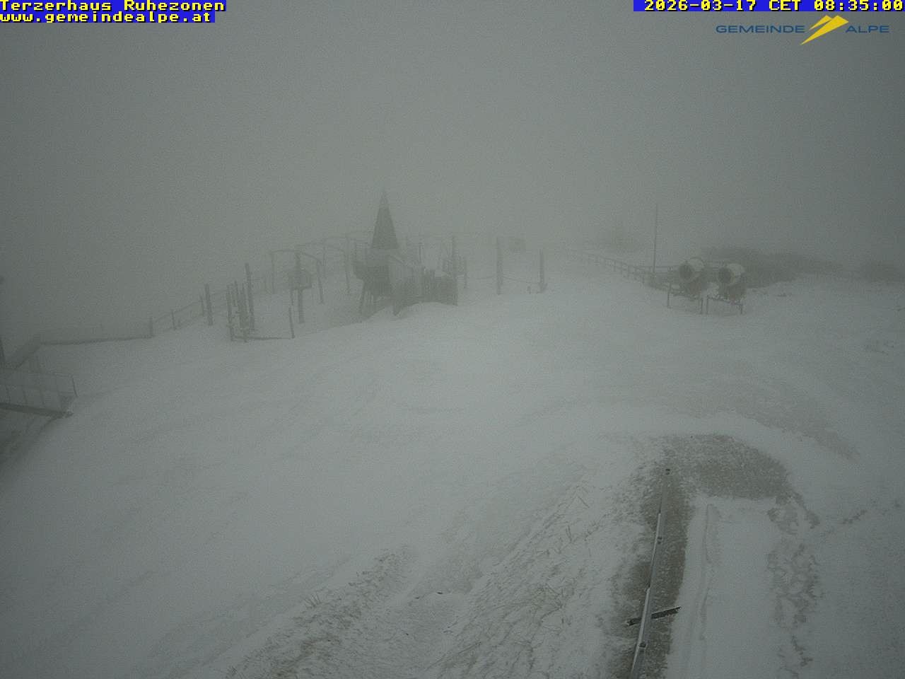 Archiv Foto Webcam Gemeindealpe Mitterbach Spielplatz / Terzerhaus