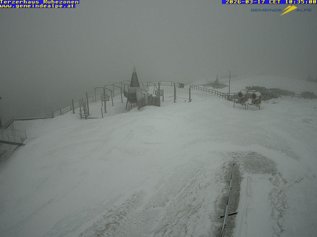 Archiv Foto Webcam Gemeindealpe Mitterbach Spielplatz / Terzerhaus