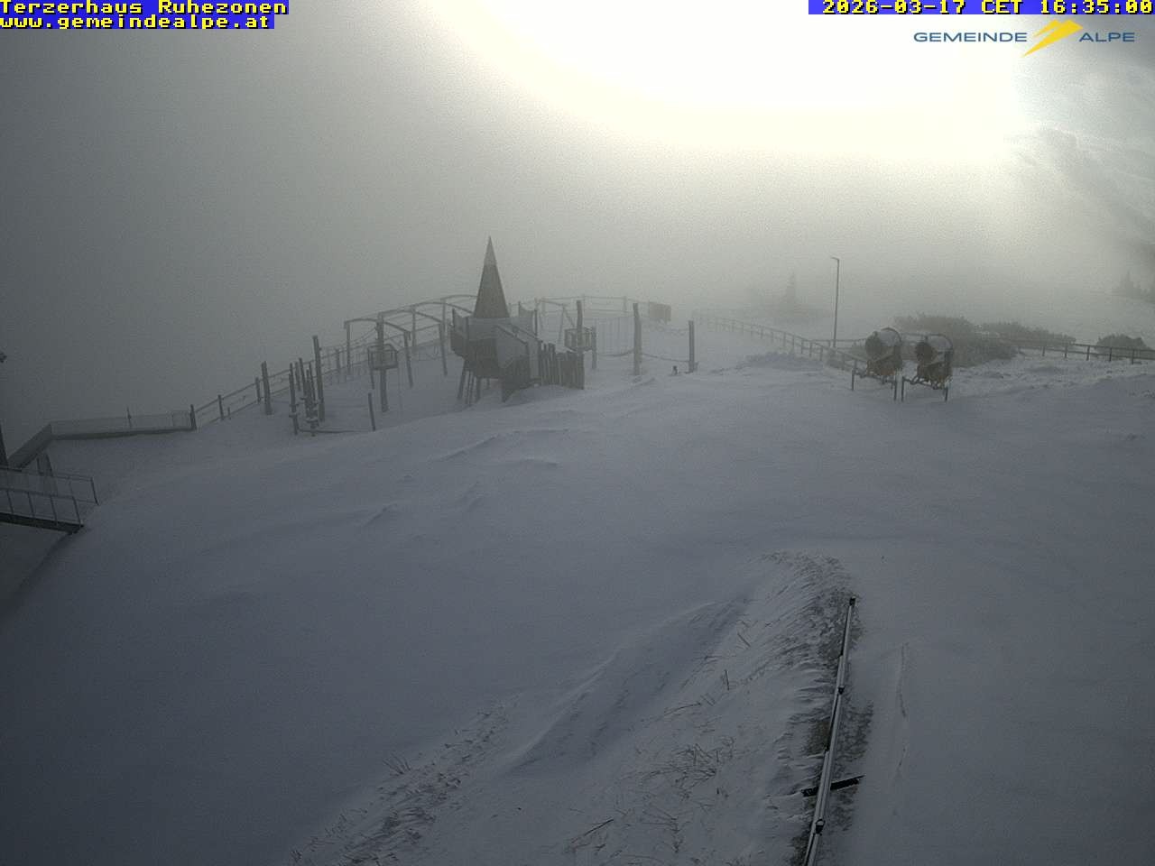 Archiv Foto Webcam Gemeindealpe Mitterbach Spielplatz / Terzerhaus