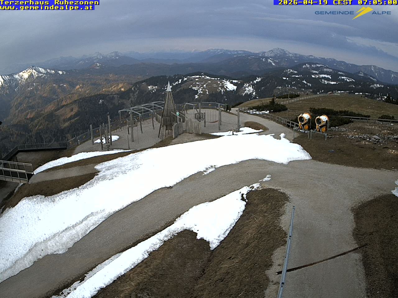Archiv Foto Webcam Gemeindealpe Mitterbach Spielplatz / Terzerhaus