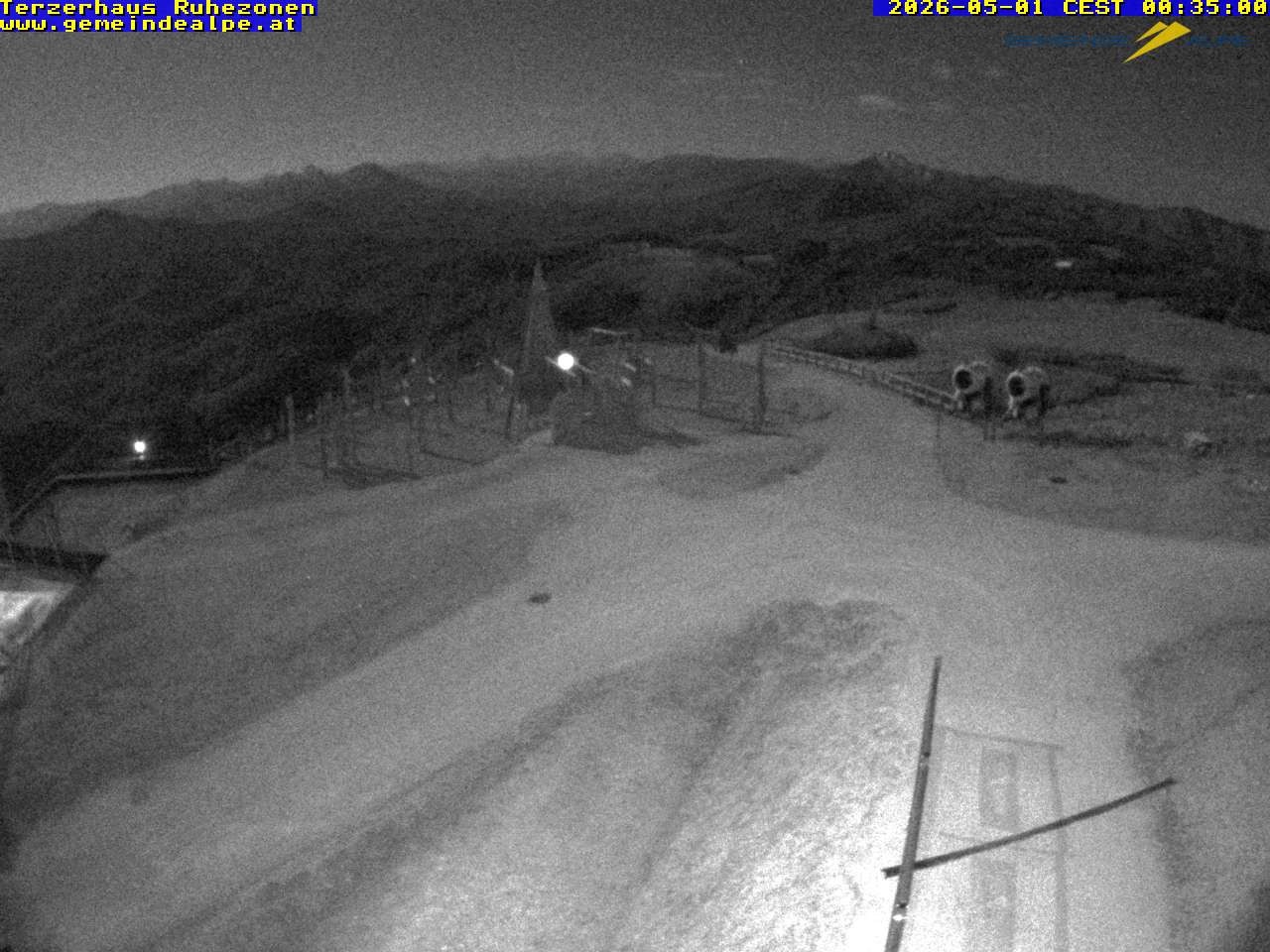 Archiv Foto Webcam Gemeindealpe Mitterbach Spielplatz / Terzerhaus