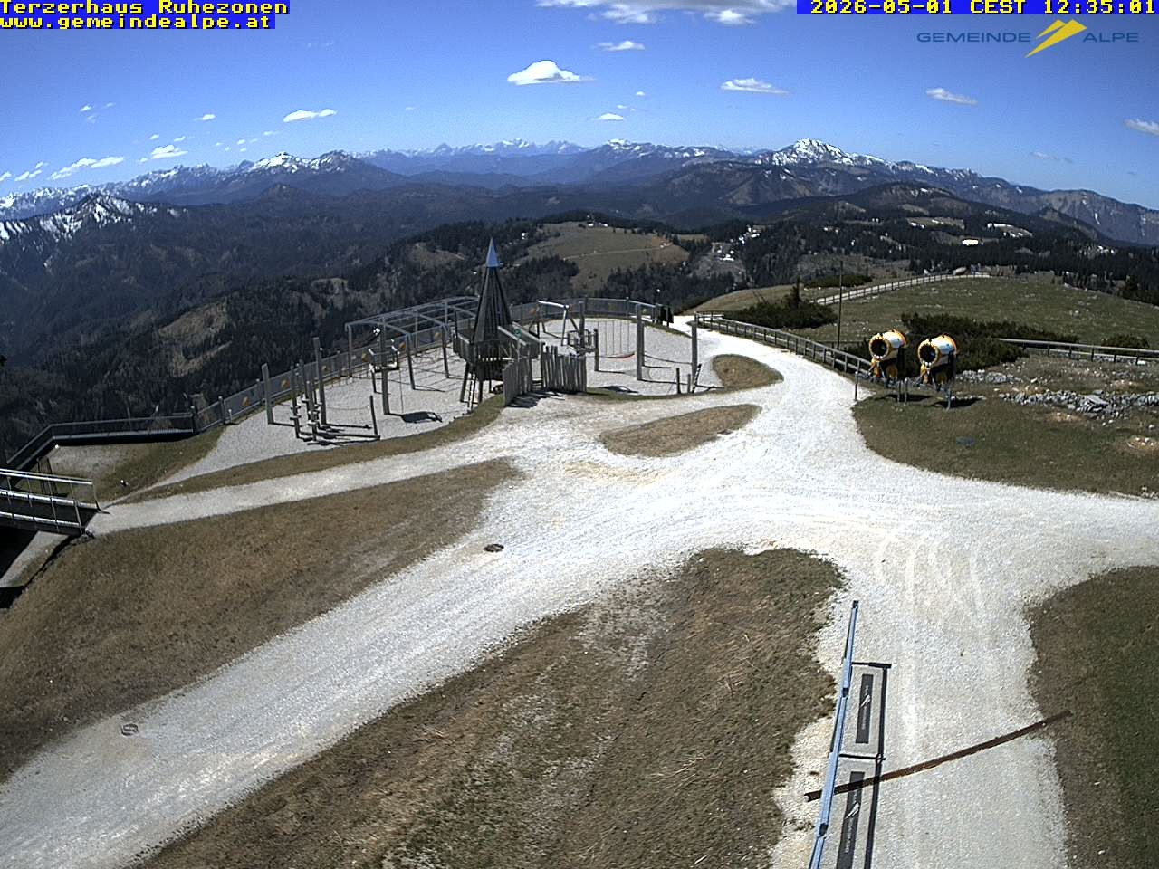 Archiv Foto Webcam Gemeindealpe Mitterbach Spielplatz / Terzerhaus