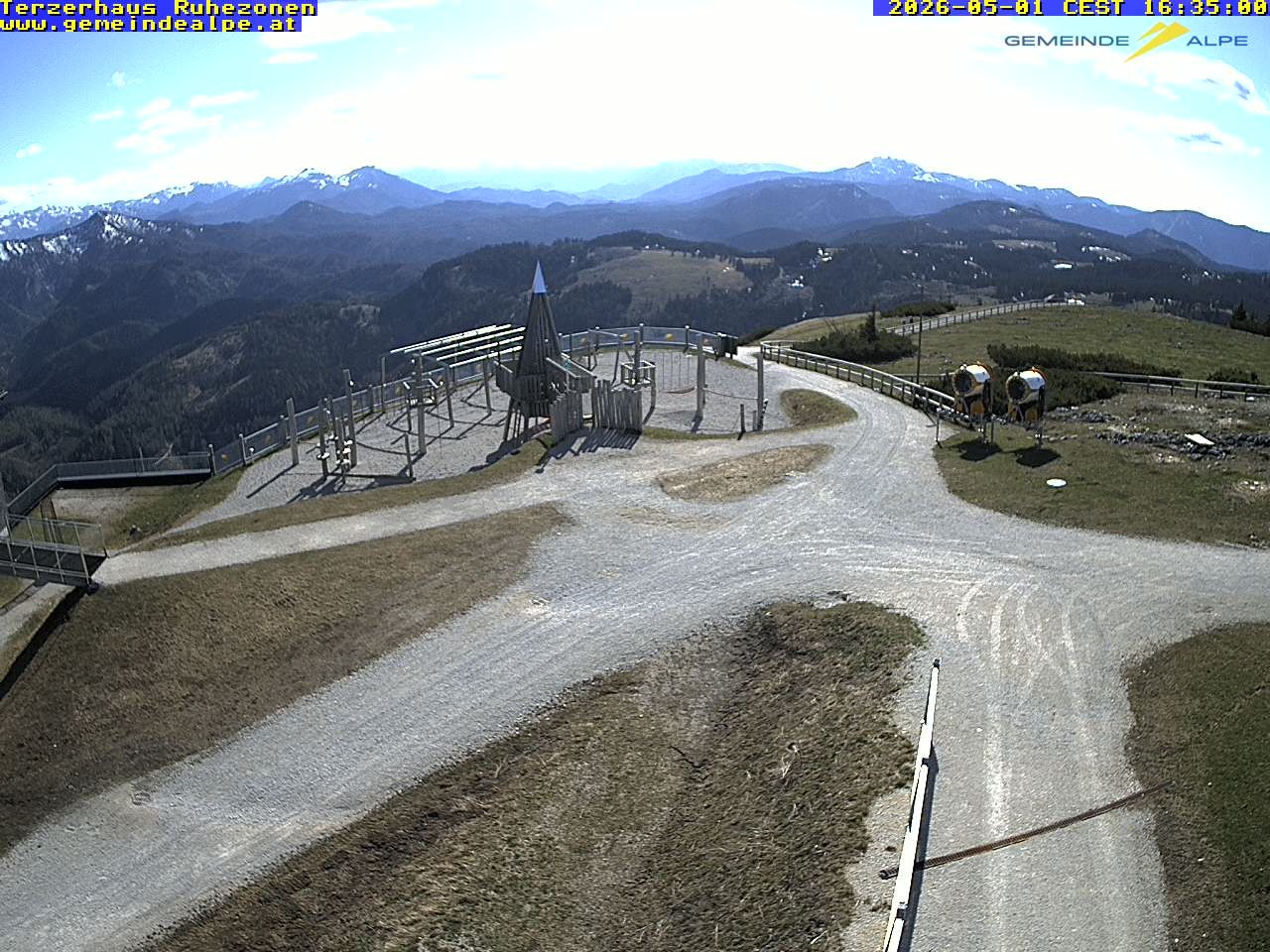 Archiv Foto Webcam Gemeindealpe Mitterbach Spielplatz / Terzerhaus
