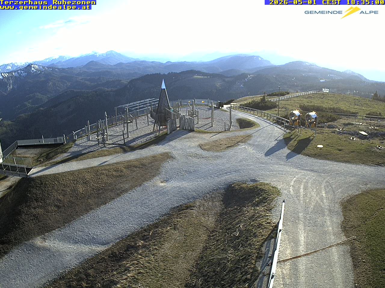 Archiv Foto Webcam Gemeindealpe Mitterbach Spielplatz / Terzerhaus