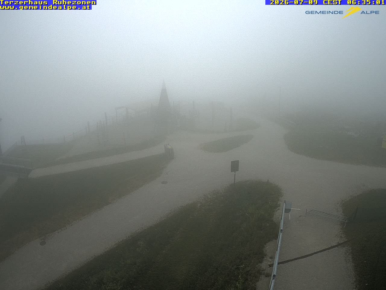 Archiv Foto Webcam Gemeindealpe Mitterbach Spielplatz / Terzerhaus