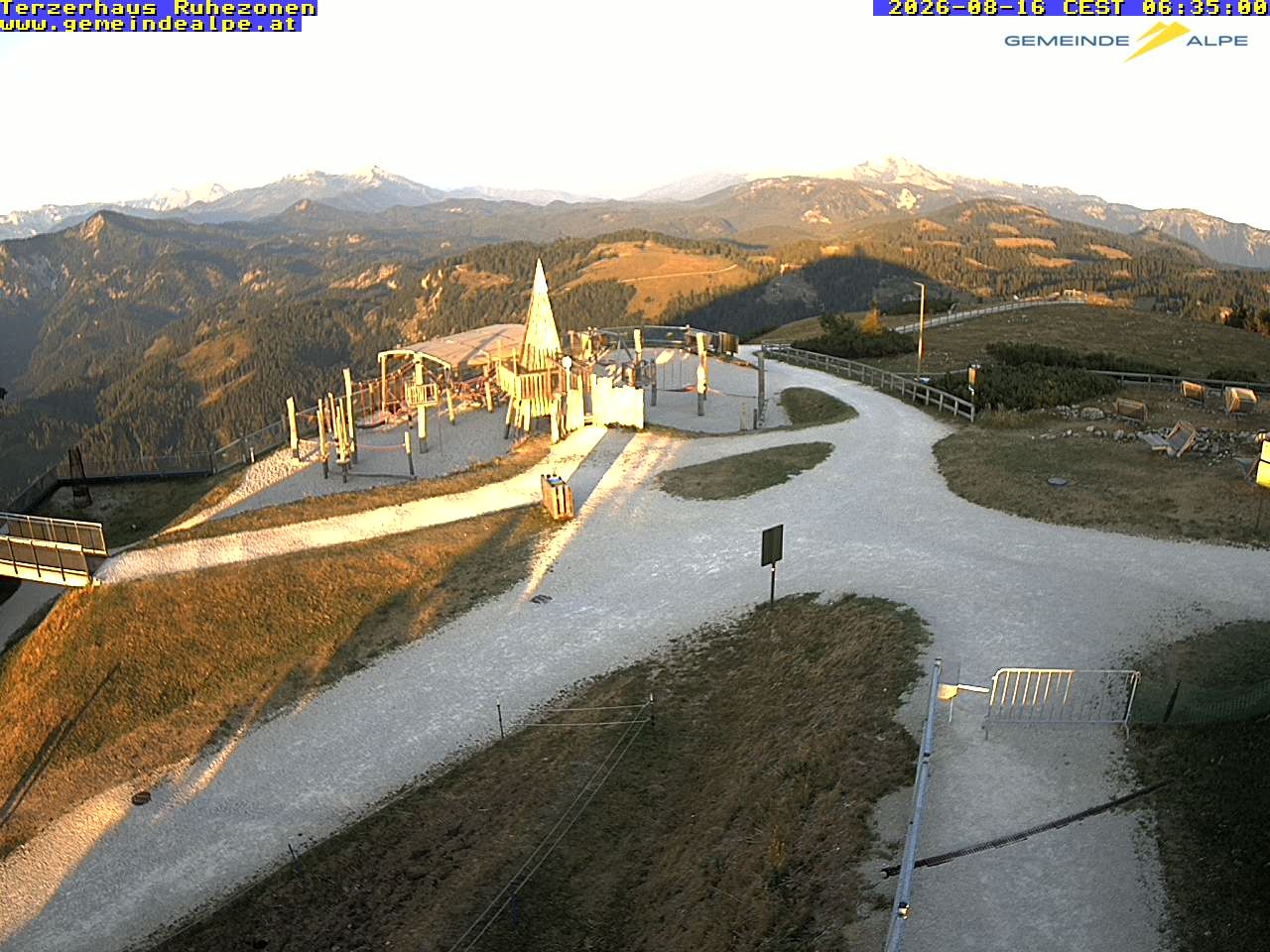 Archiv Foto Webcam Gemeindealpe Mitterbach Spielplatz / Terzerhaus