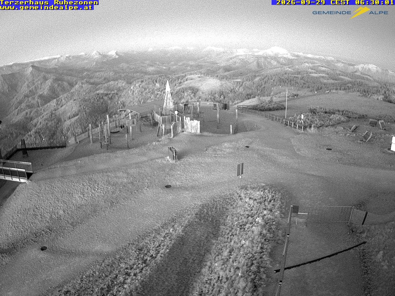 Archiv Foto Webcam Gemeindealpe Mitterbach Spielplatz / Terzerhaus