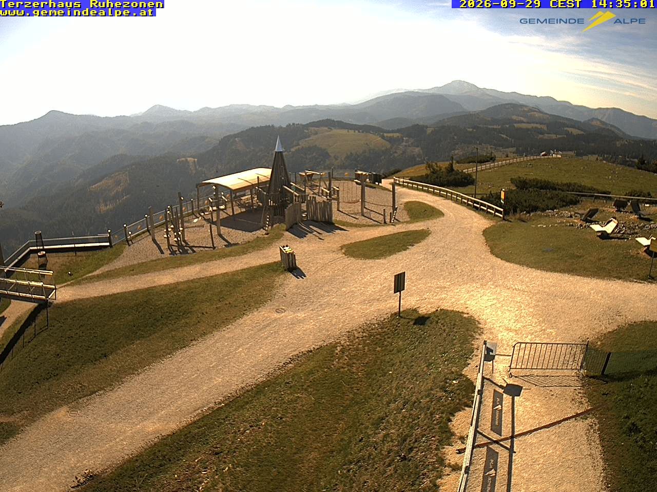 Archiv Foto Webcam Gemeindealpe Mitterbach Spielplatz / Terzerhaus