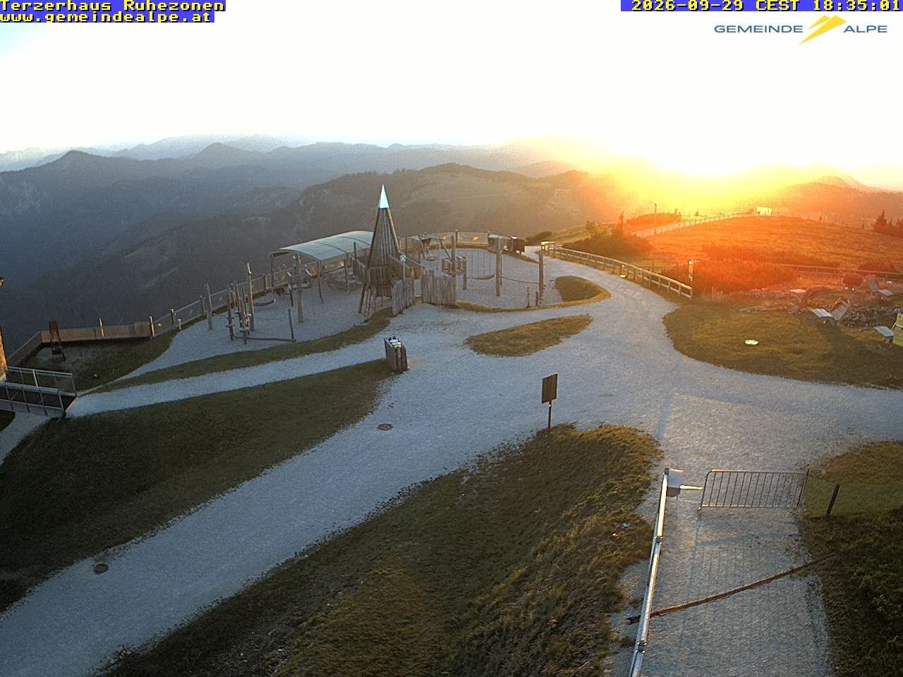 Archiv Foto Webcam Gemeindealpe Mitterbach Spielplatz / Terzerhaus