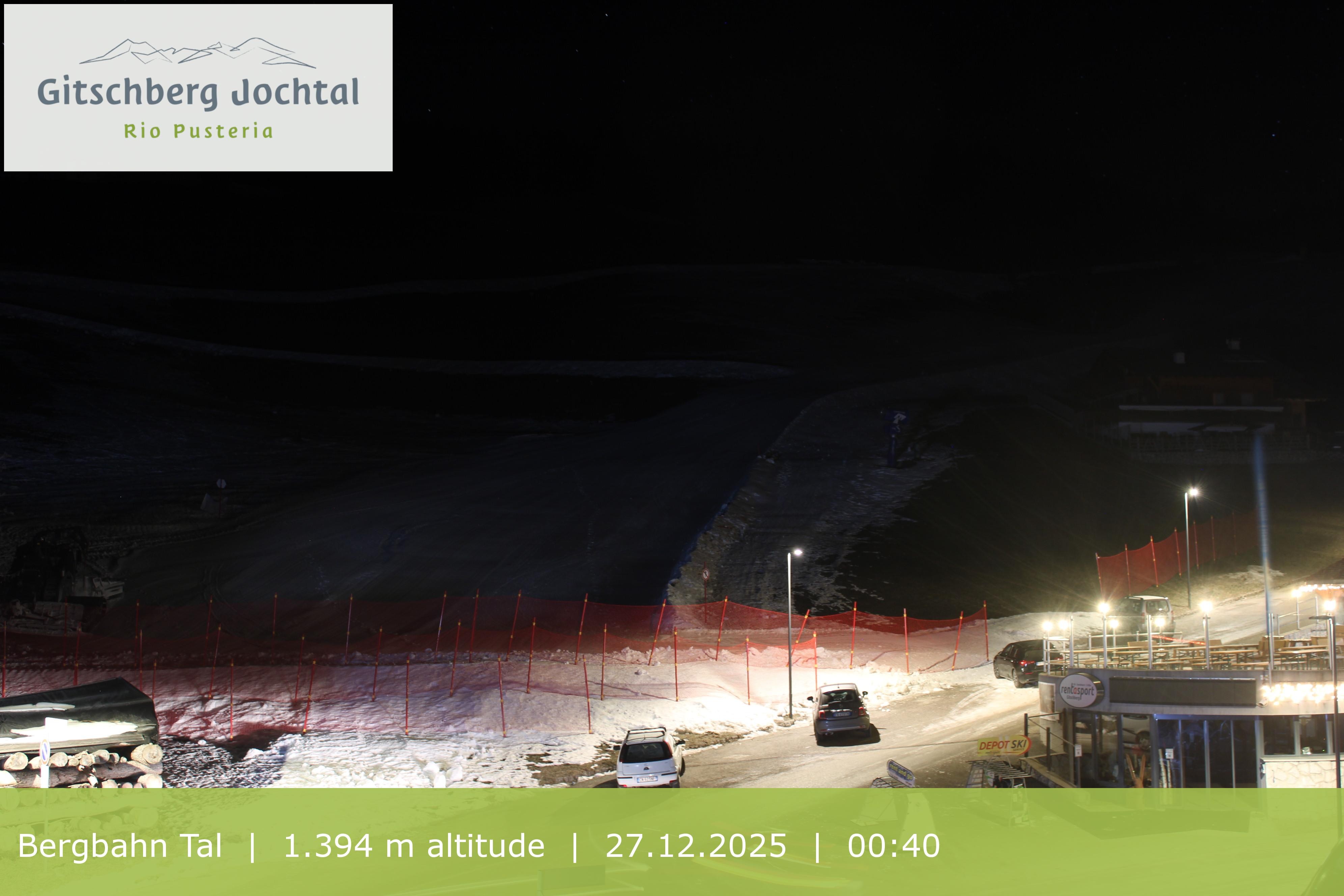 Archiv Foto Webcam Sicht auf die Talstation Meransen in Südtirol