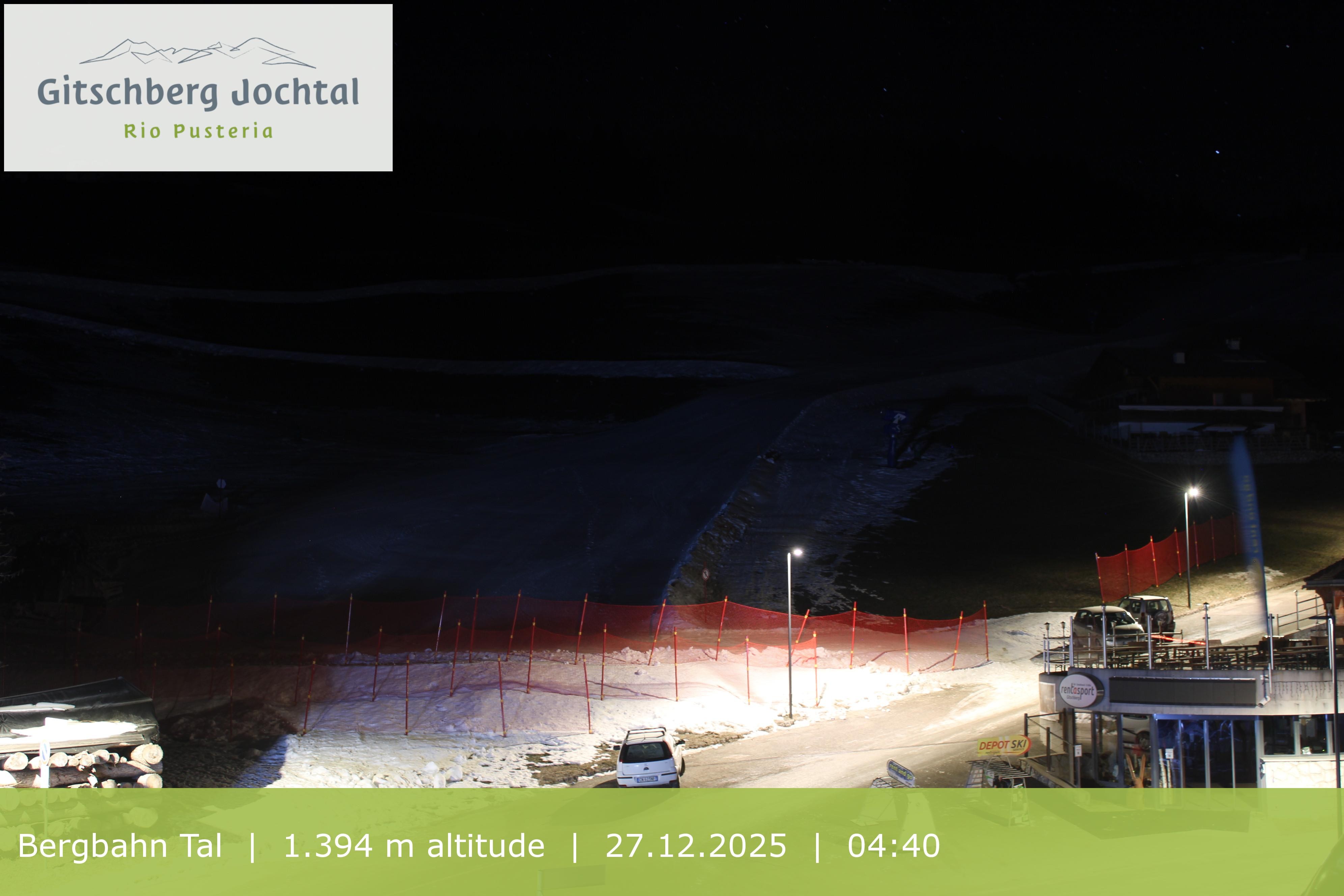 Archiv Foto Webcam Sicht auf die Talstation Meransen in Südtirol