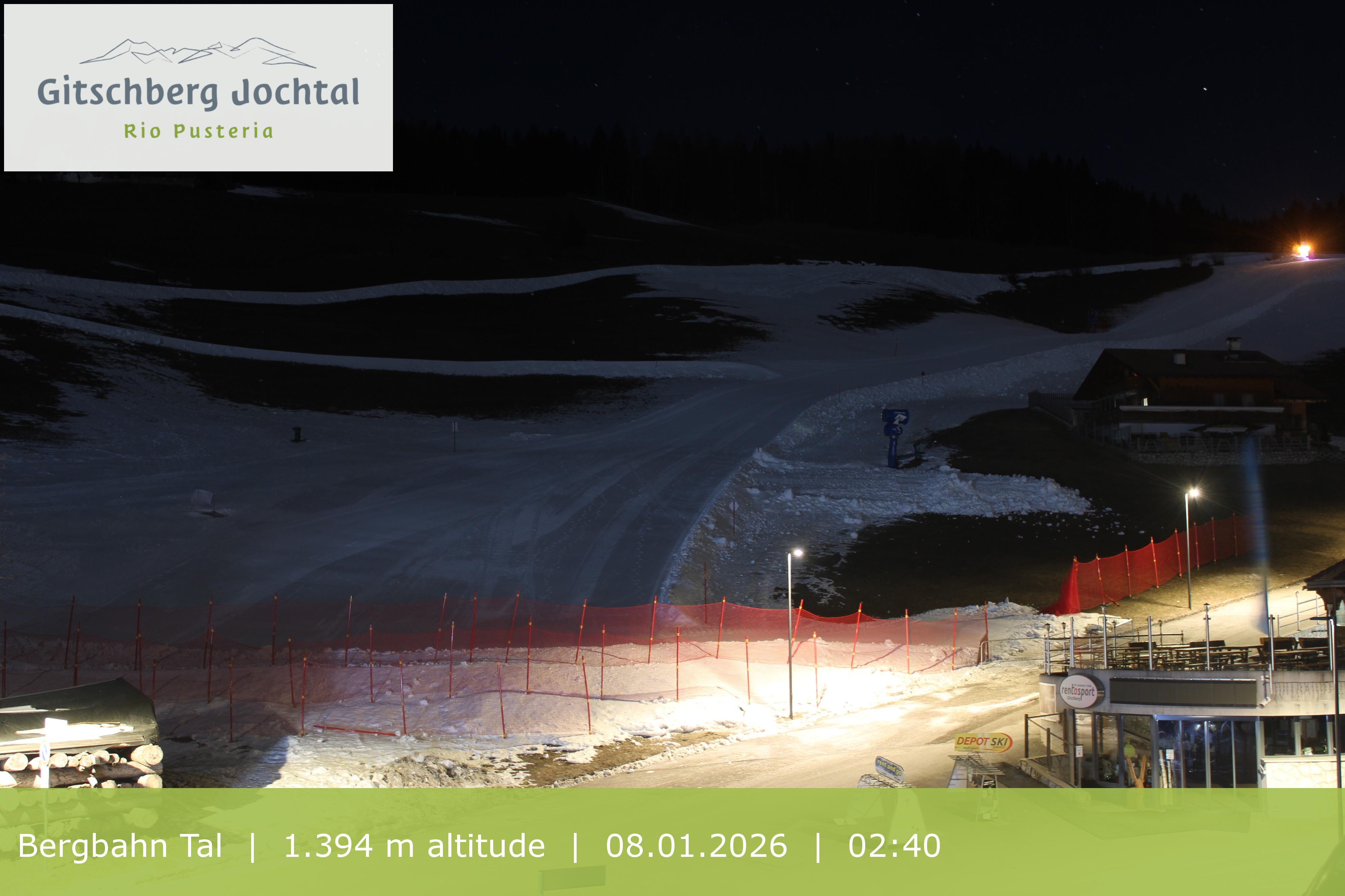 Archiv Foto Webcam Sicht auf die Talstation Meransen in Südtirol