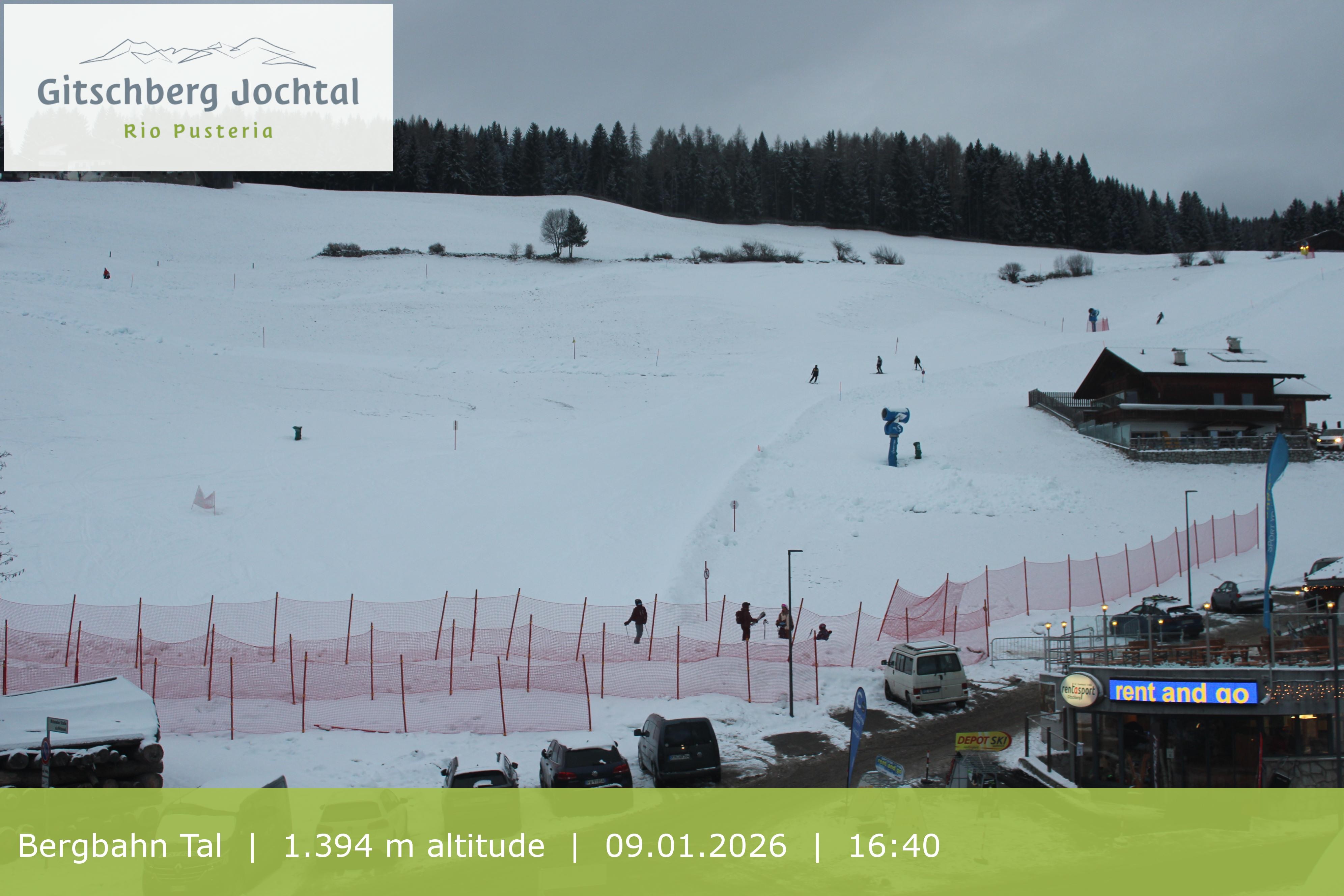 Archived image Webcam View of Base Station Meransen in South Tyrol