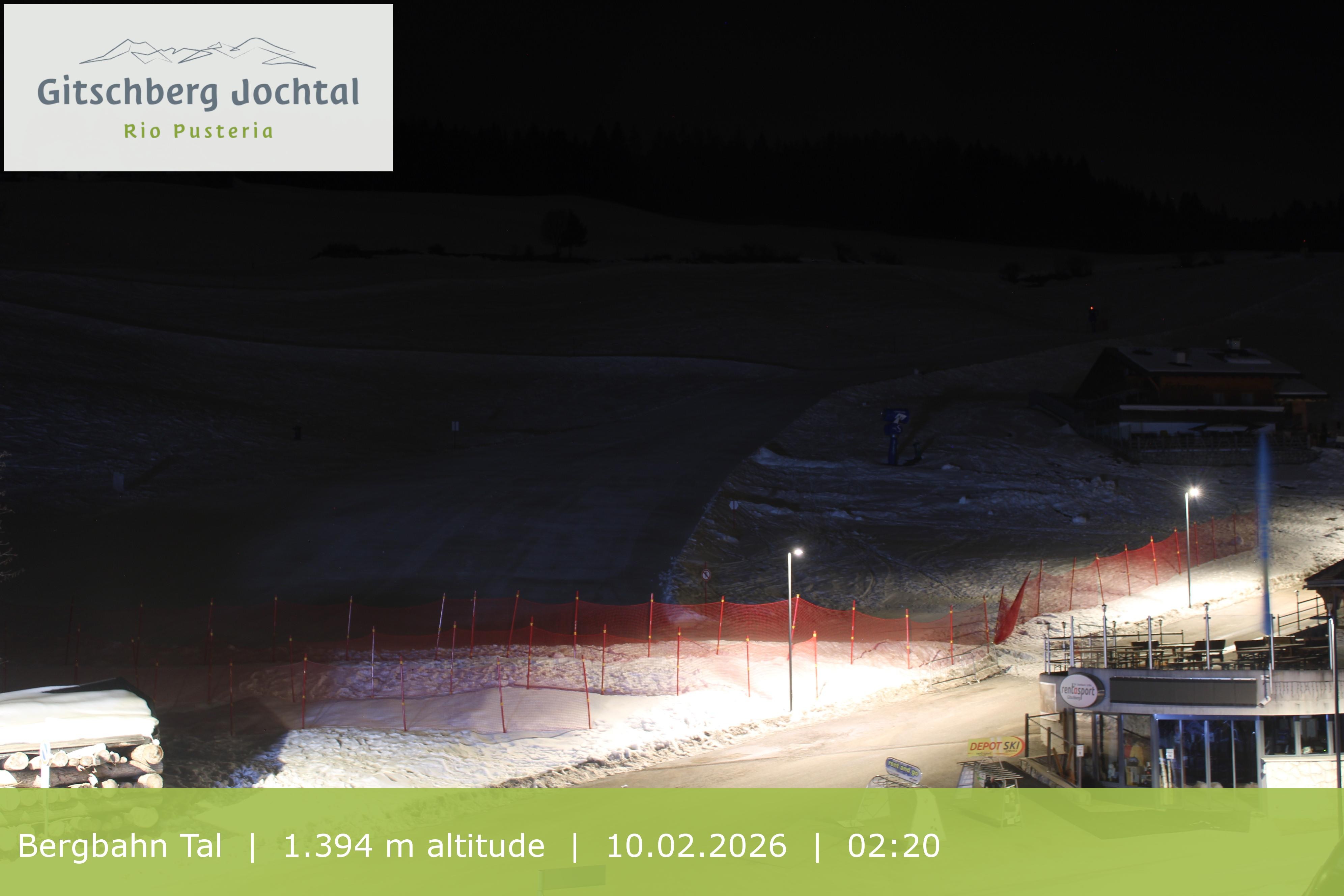 Archiv Foto Webcam Sicht auf die Talstation Meransen in Südtirol