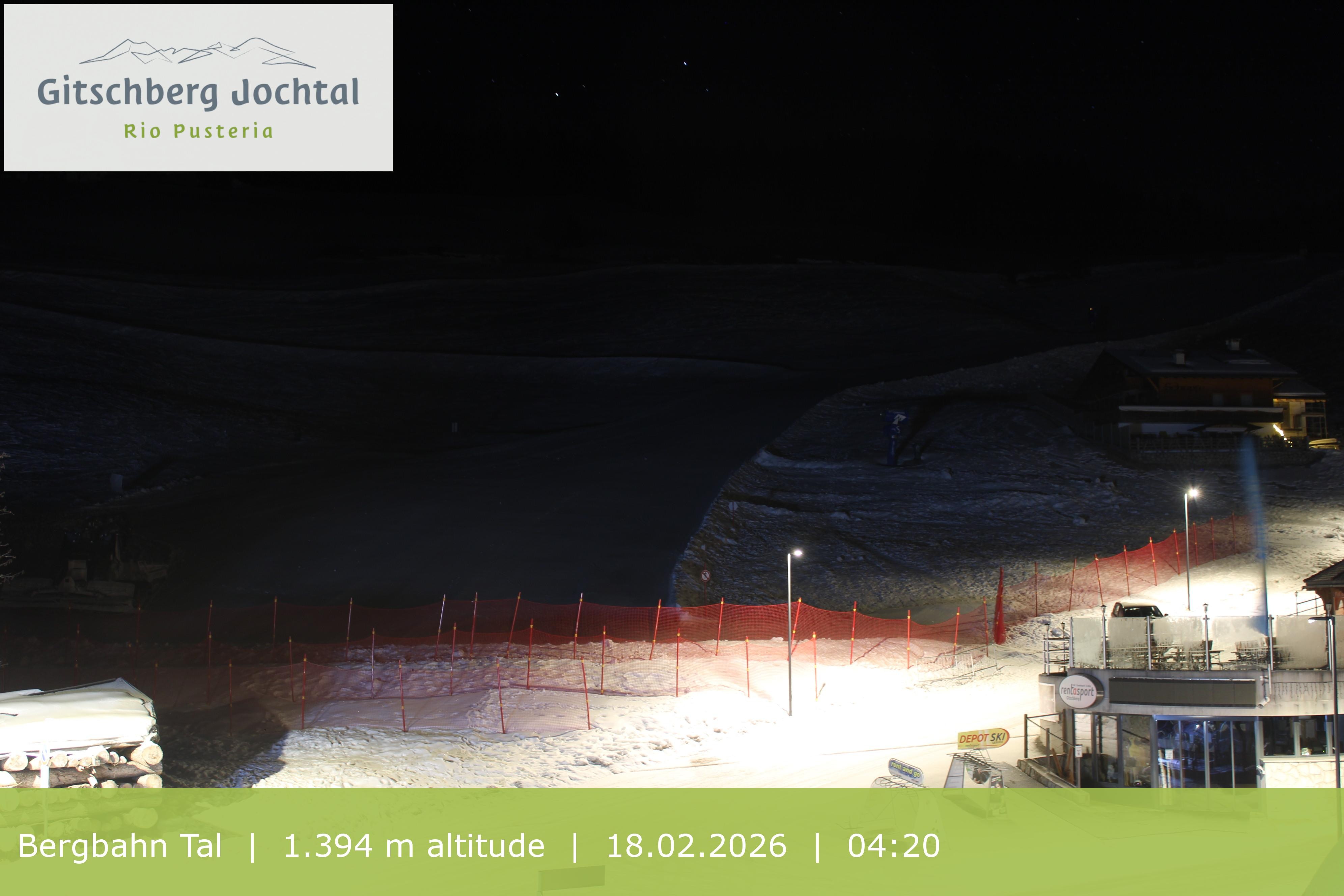 Archiv Foto Webcam Sicht auf die Talstation Meransen in Südtirol