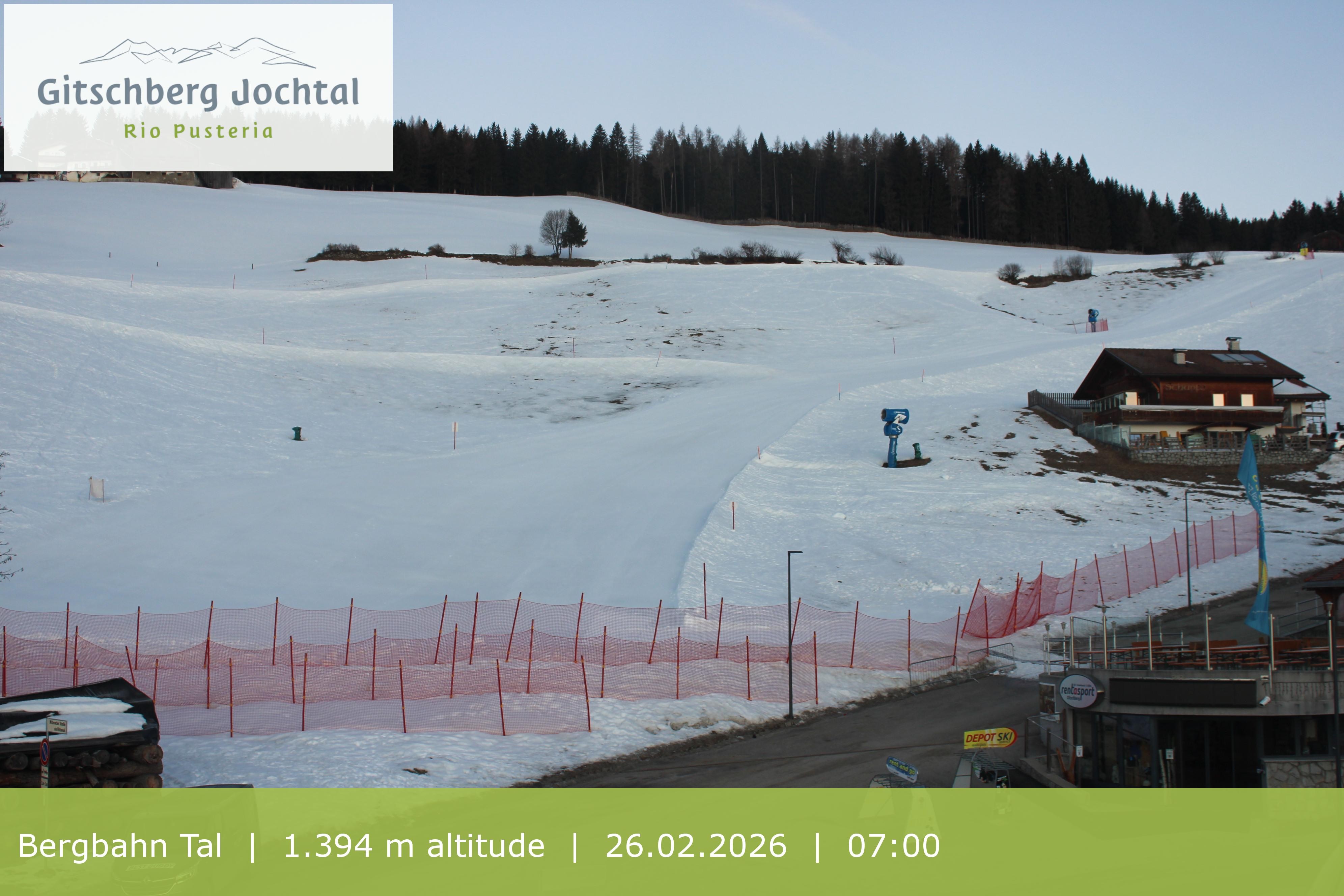 Archived image Webcam View of Base Station Meransen in South Tyrol