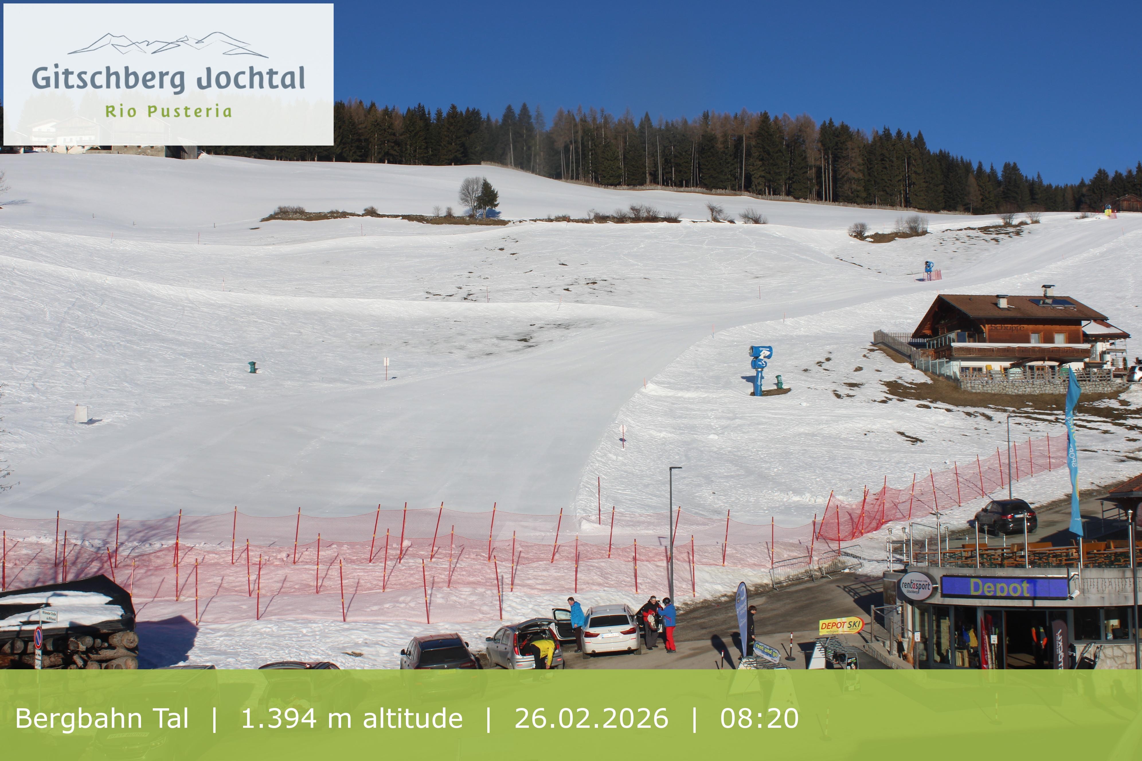 Archived image Webcam View of Base Station Meransen in South Tyrol