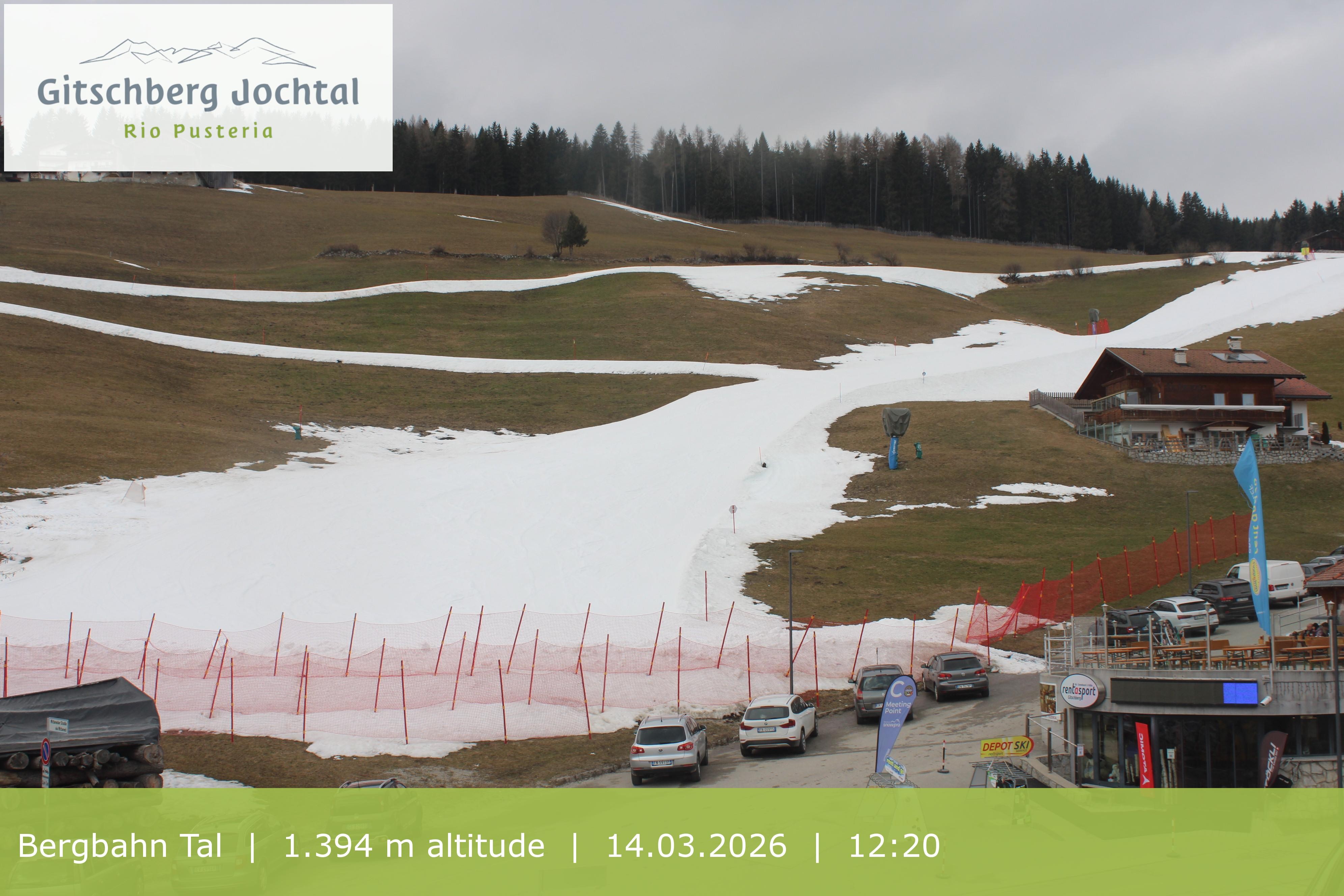 Archived image Webcam View of Base Station Meransen in South Tyrol