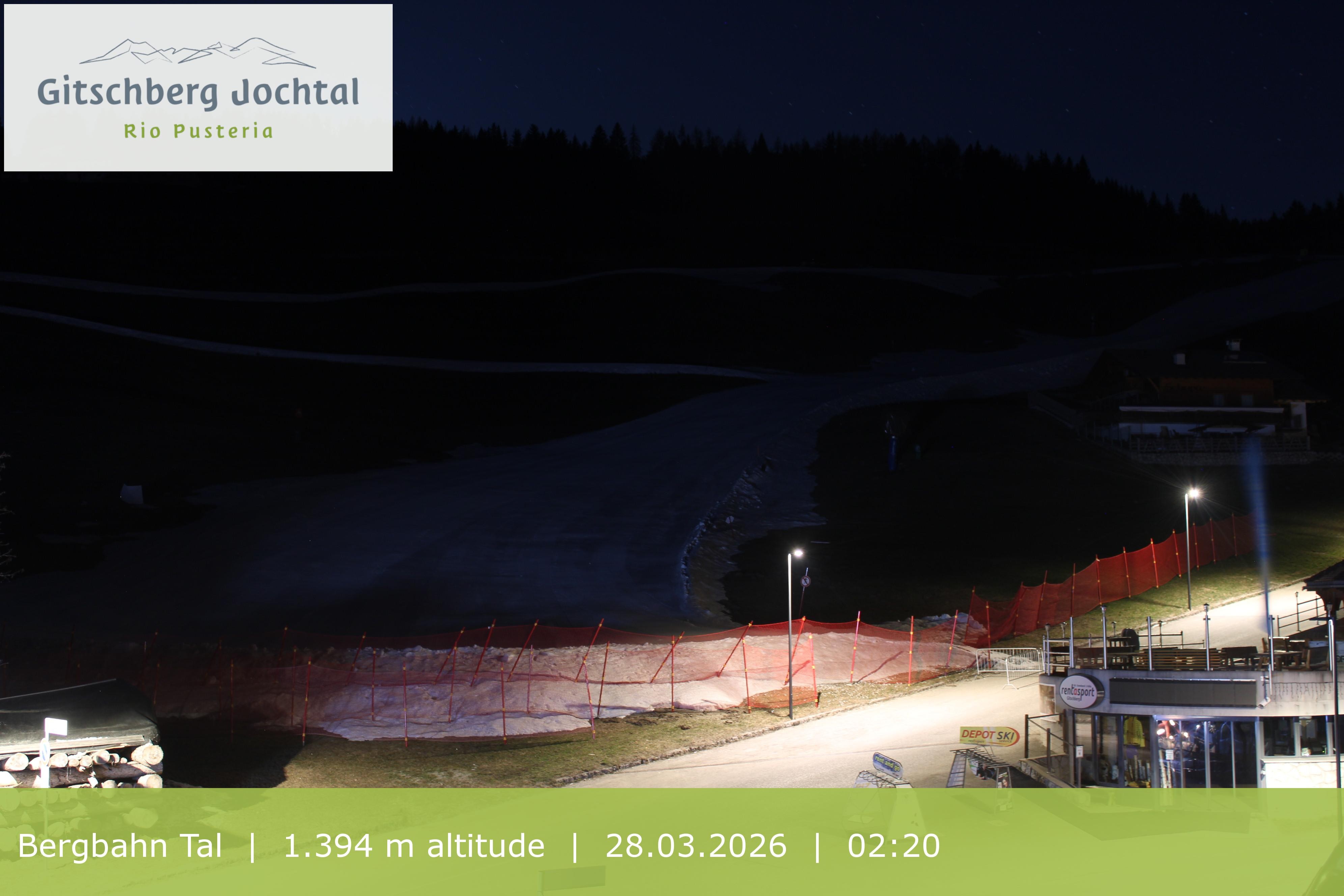 Archiv Foto Webcam Sicht auf die Talstation Meransen in Südtirol