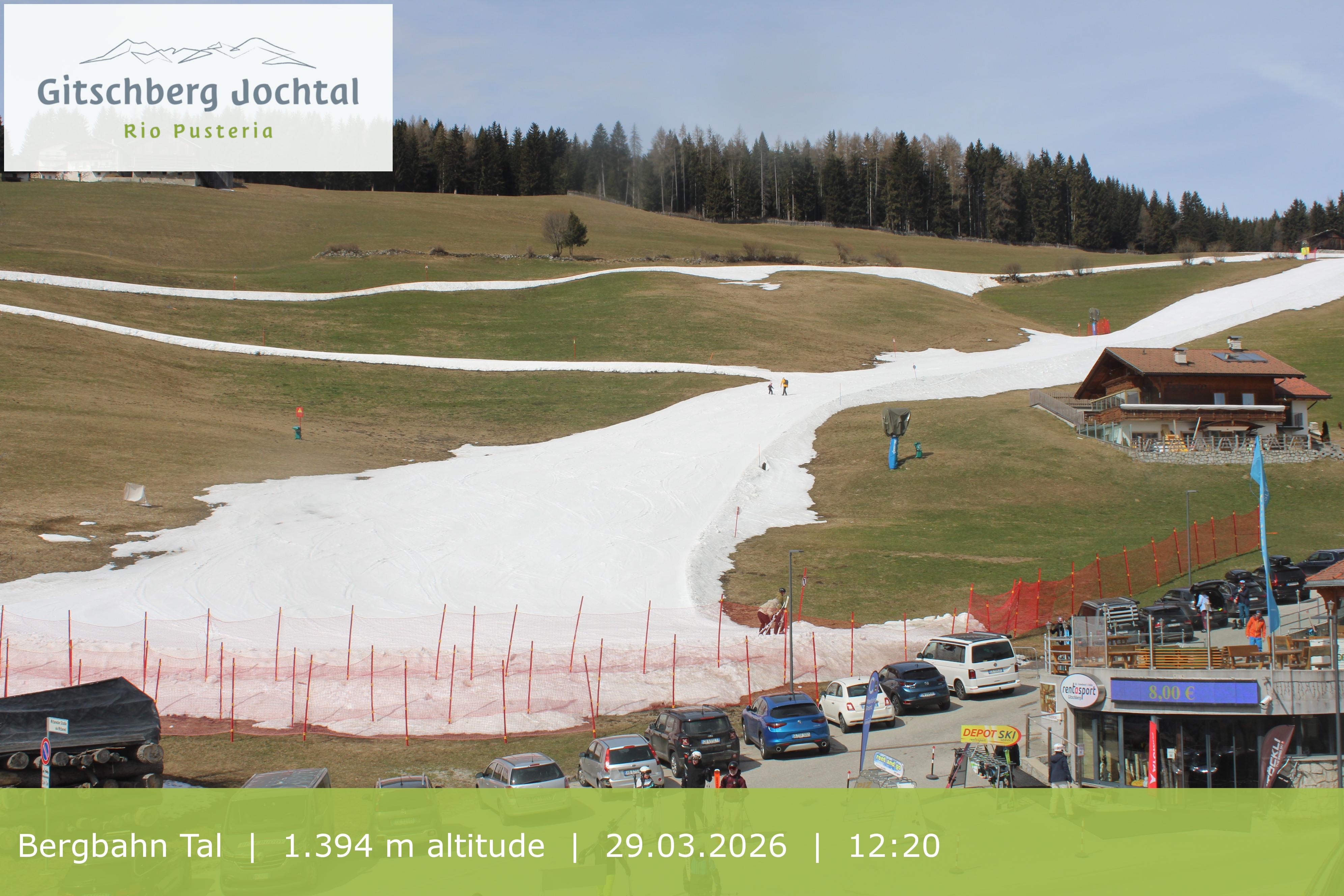 Archived image Webcam View of Base Station Meransen in South Tyrol