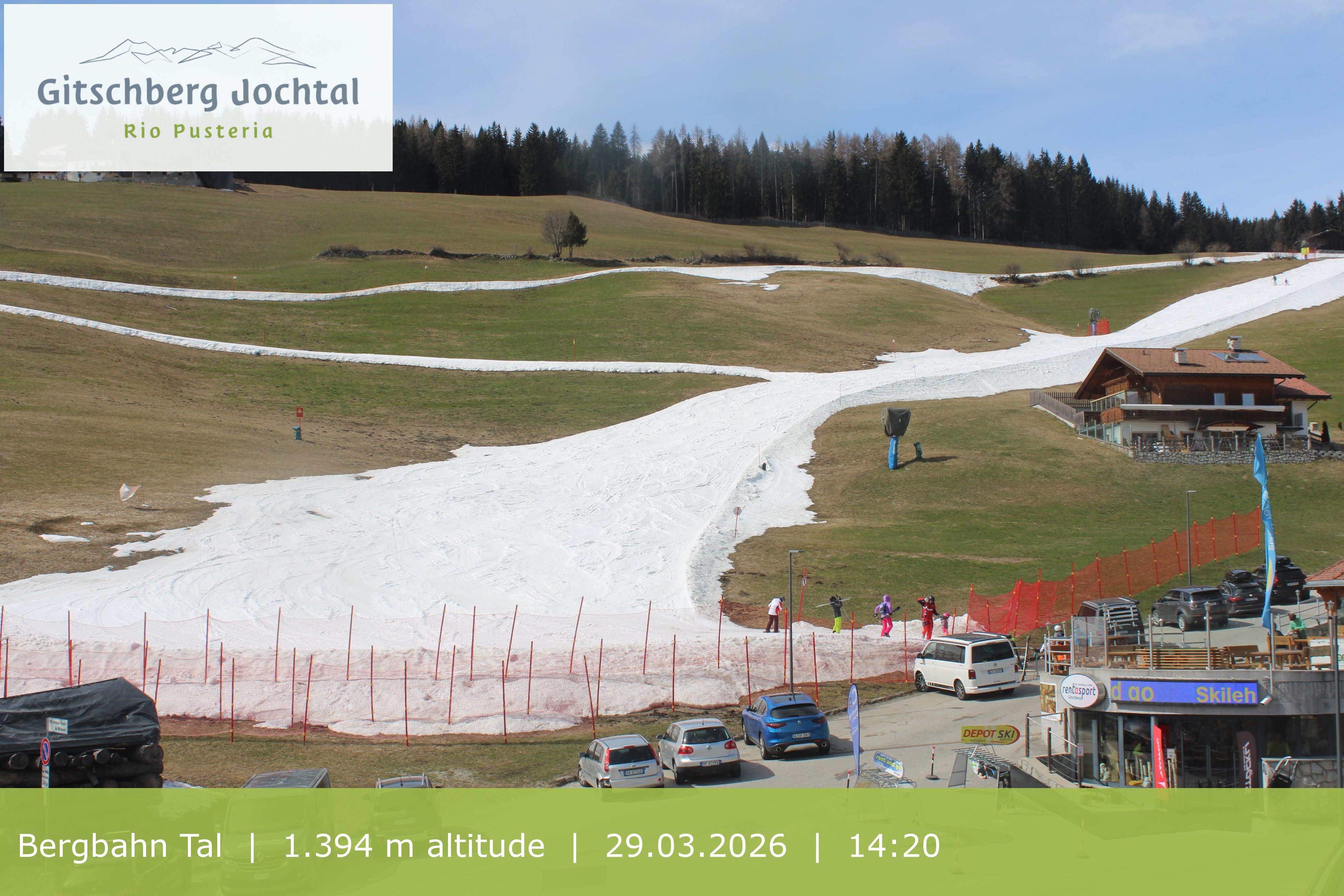 Archived image Webcam View of Base Station Meransen in South Tyrol