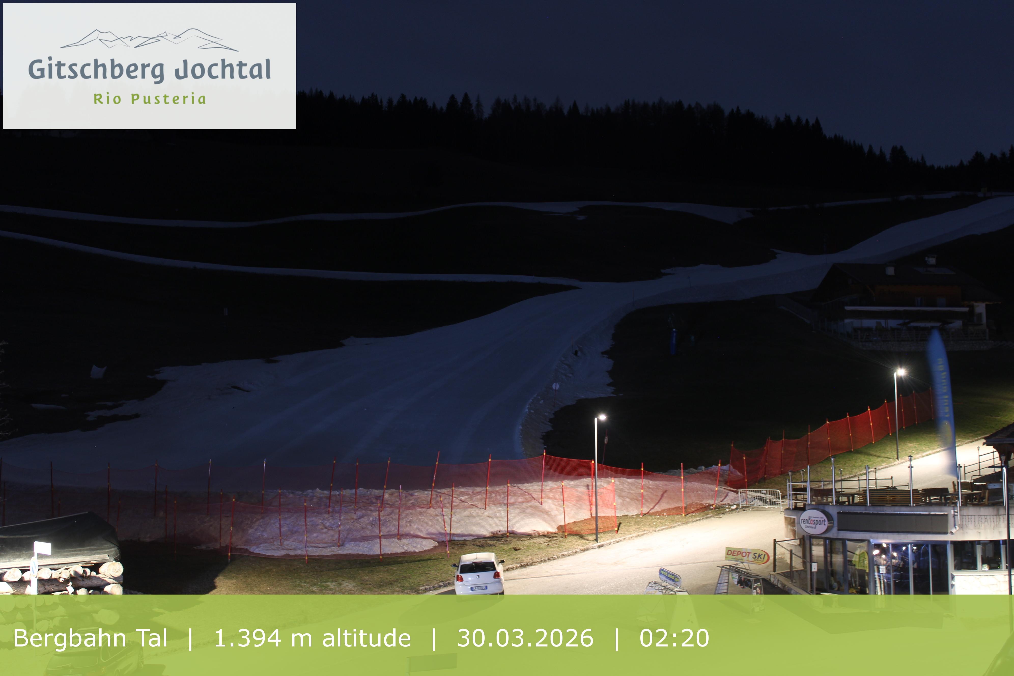 Archiv Foto Webcam Sicht auf die Talstation Meransen in Südtirol