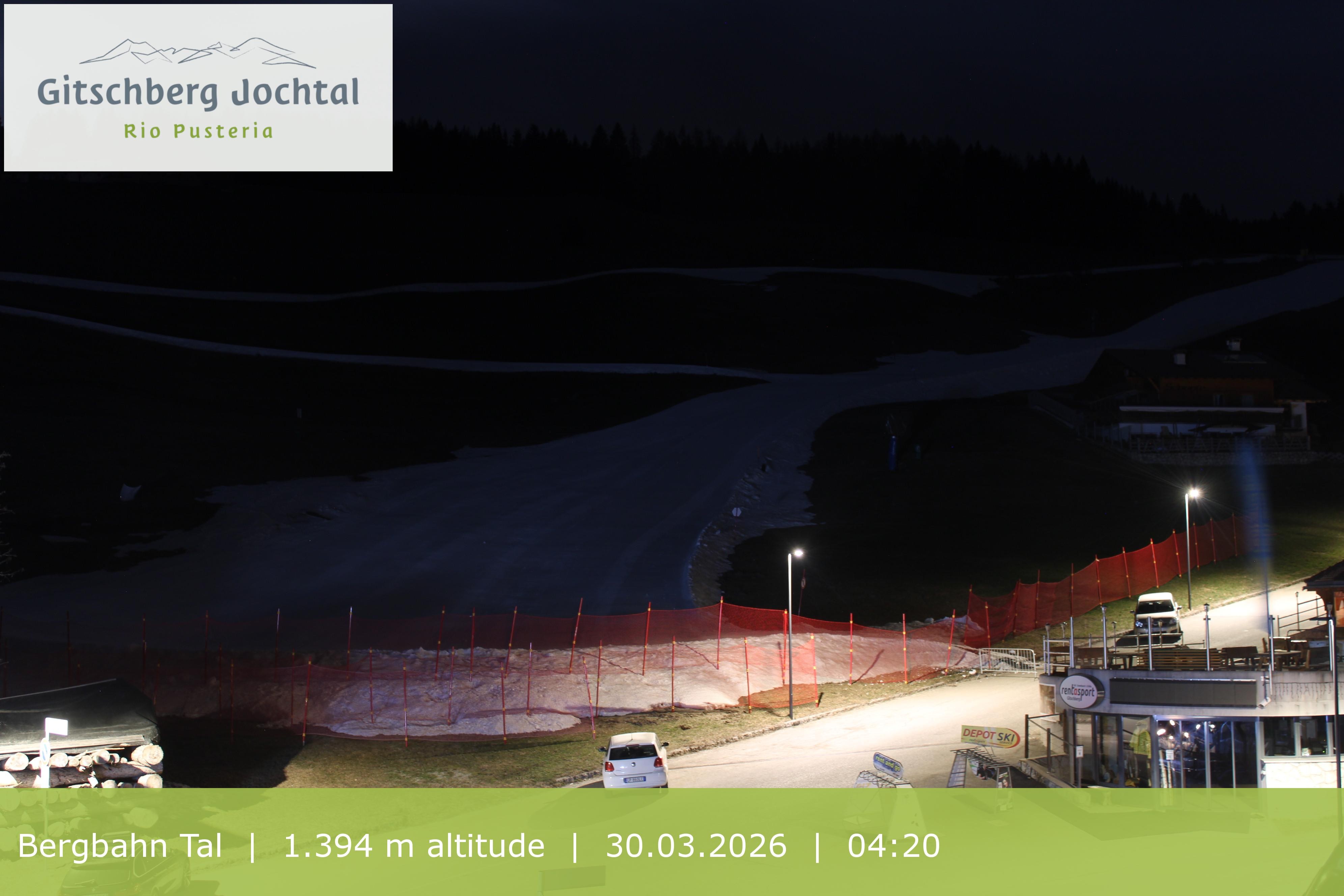 Archiv Foto Webcam Sicht auf die Talstation Meransen in Südtirol
