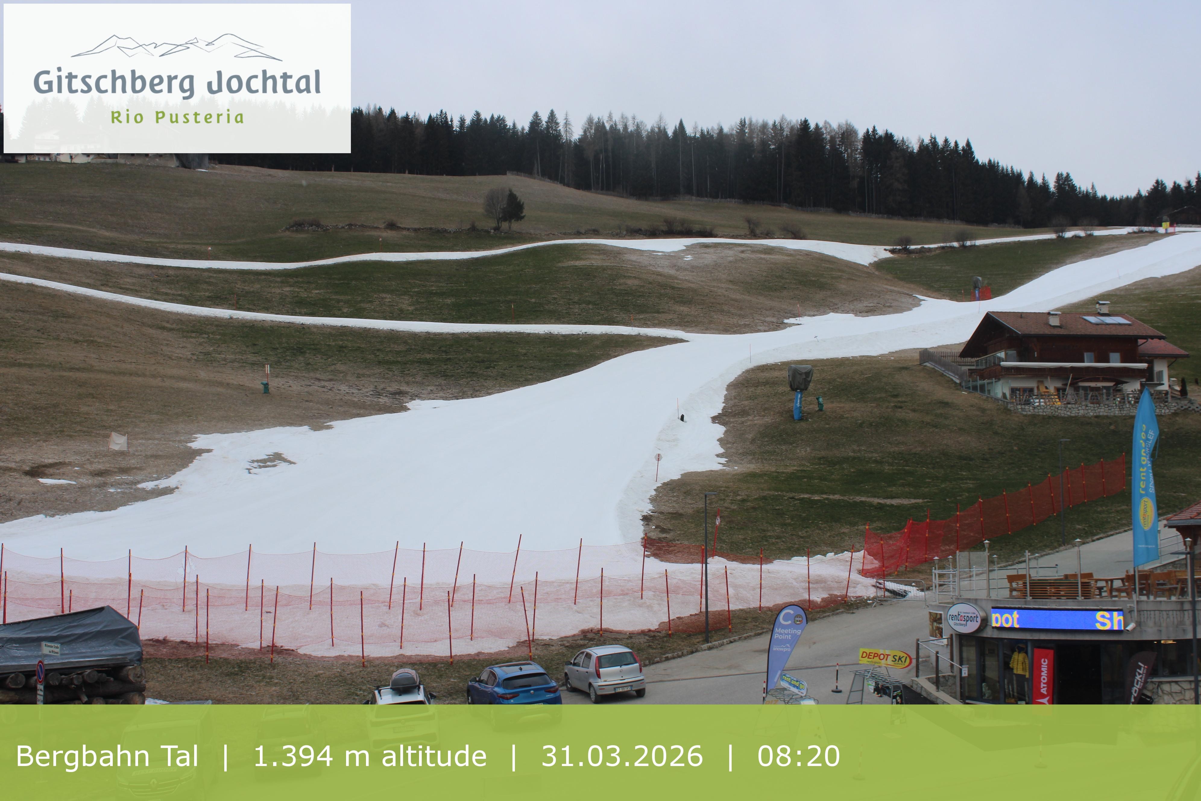 Archived image Webcam View of Base Station Meransen in South Tyrol