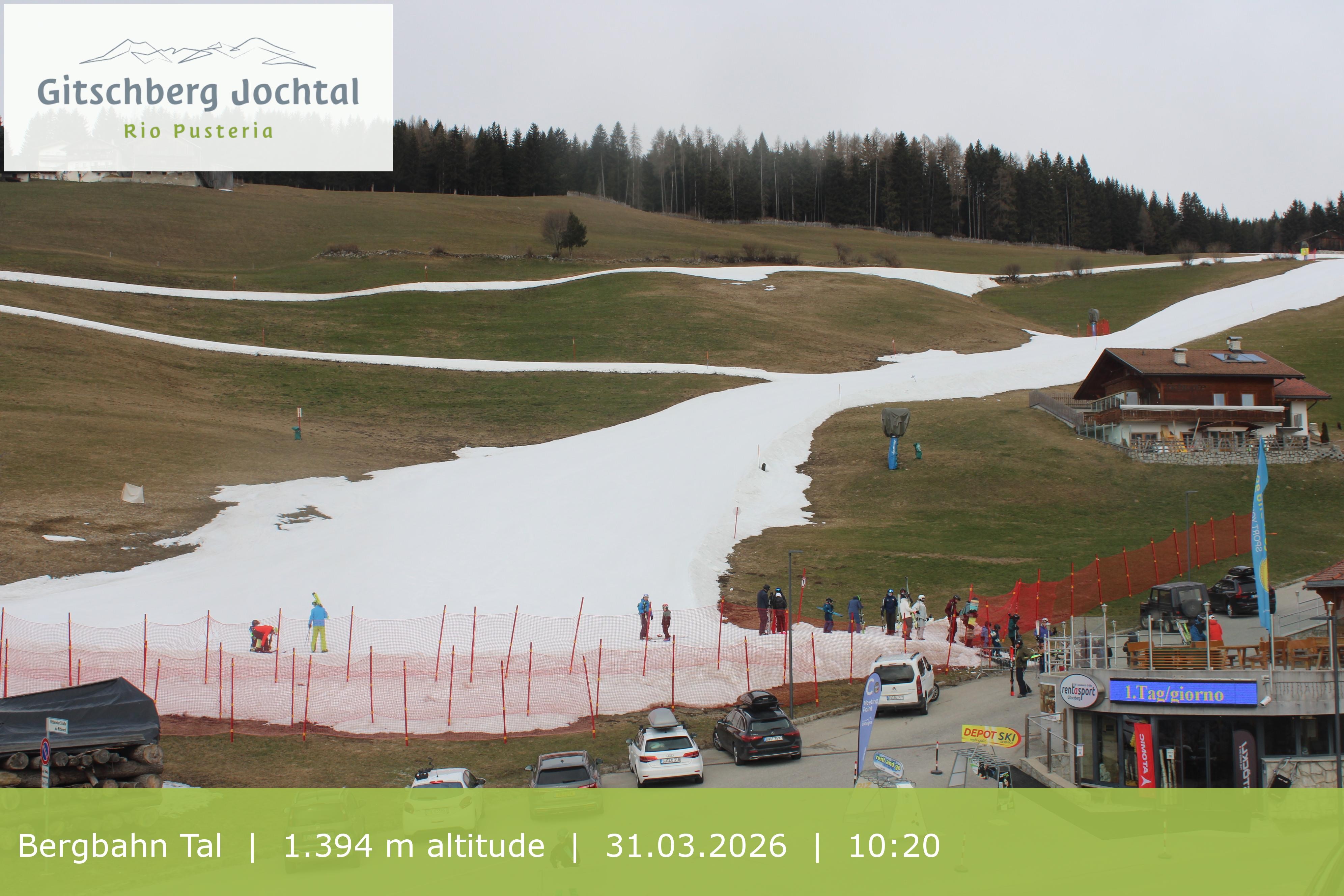 Archived image Webcam View of Base Station Meransen in South Tyrol