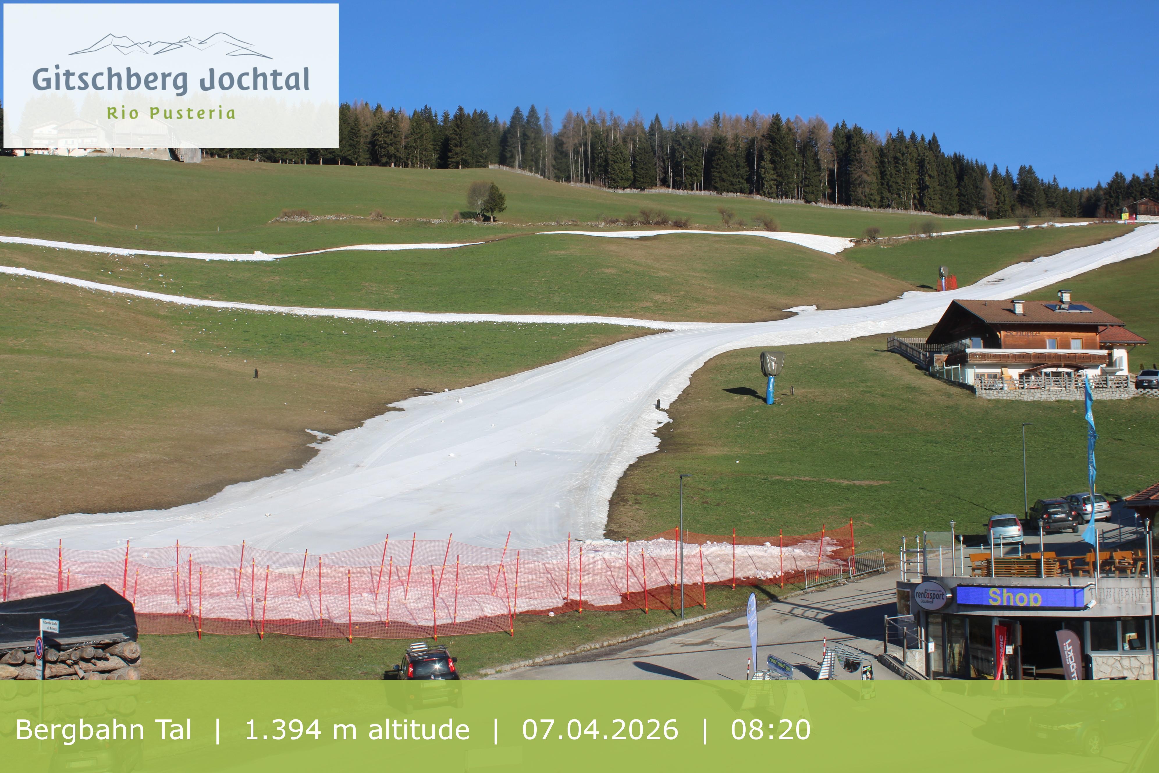 Archived image Webcam View of Base Station Meransen in South Tyrol