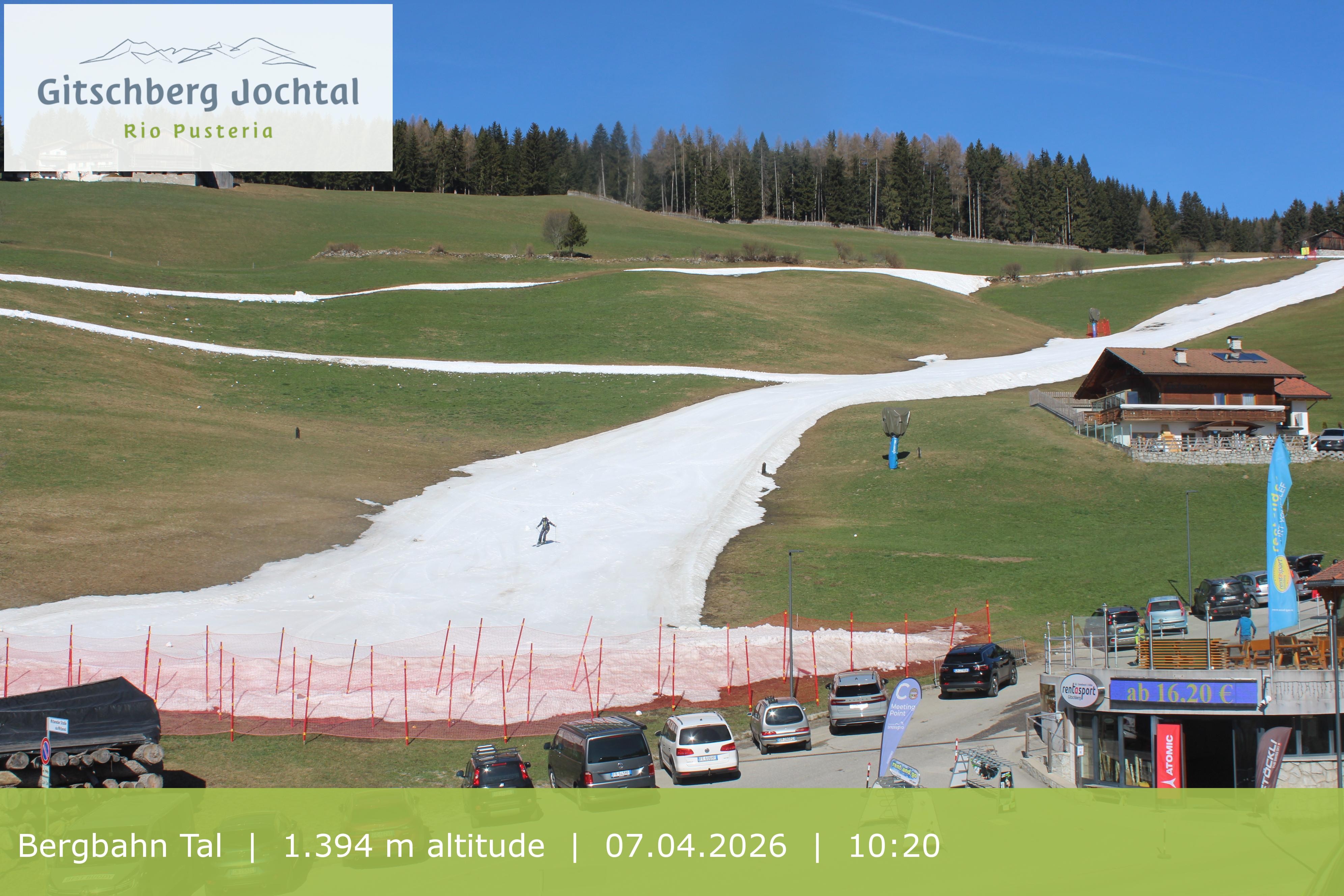 Archived image Webcam View of Base Station Meransen in South Tyrol