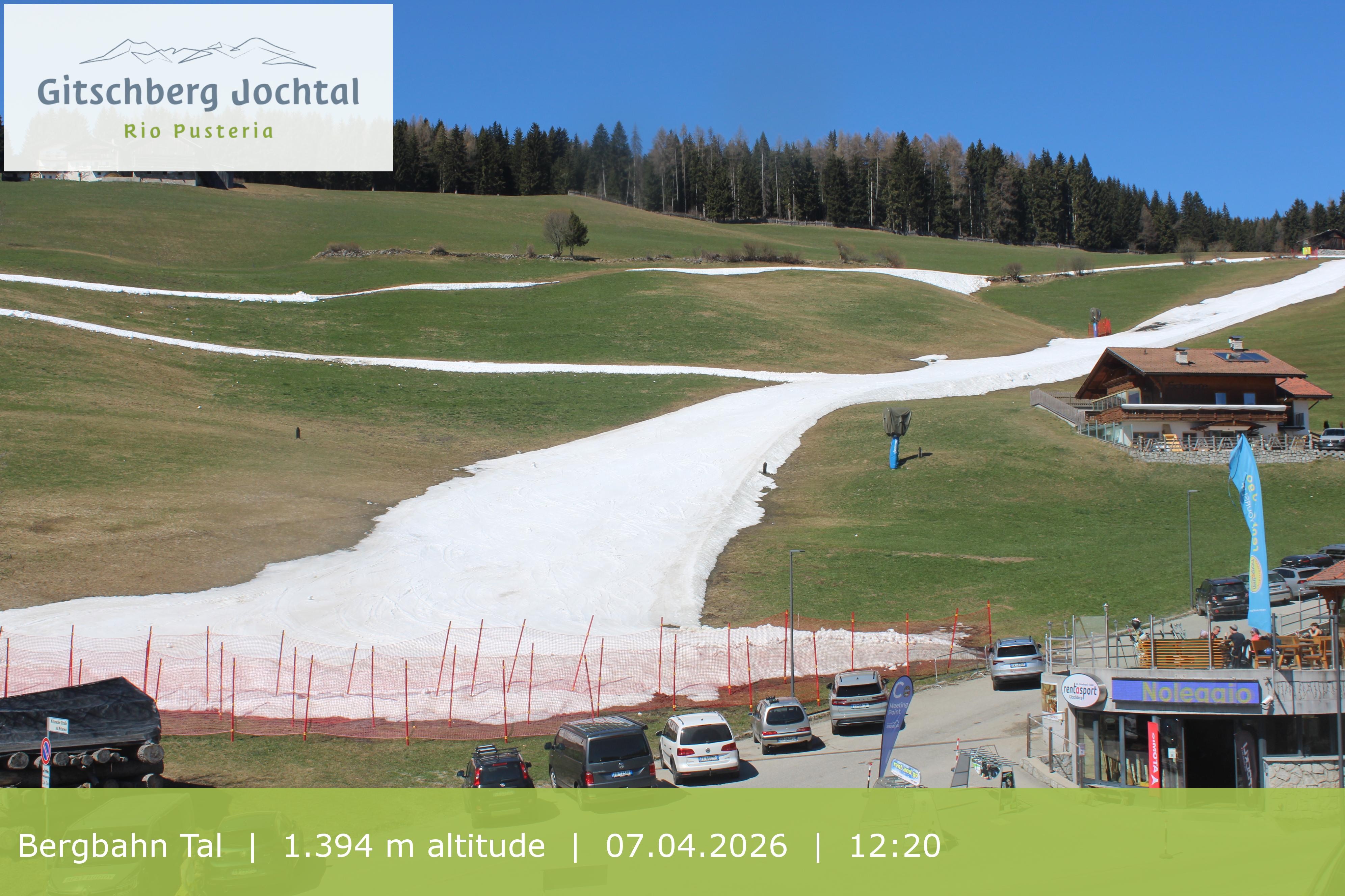 Archived image Webcam View of Base Station Meransen in South Tyrol