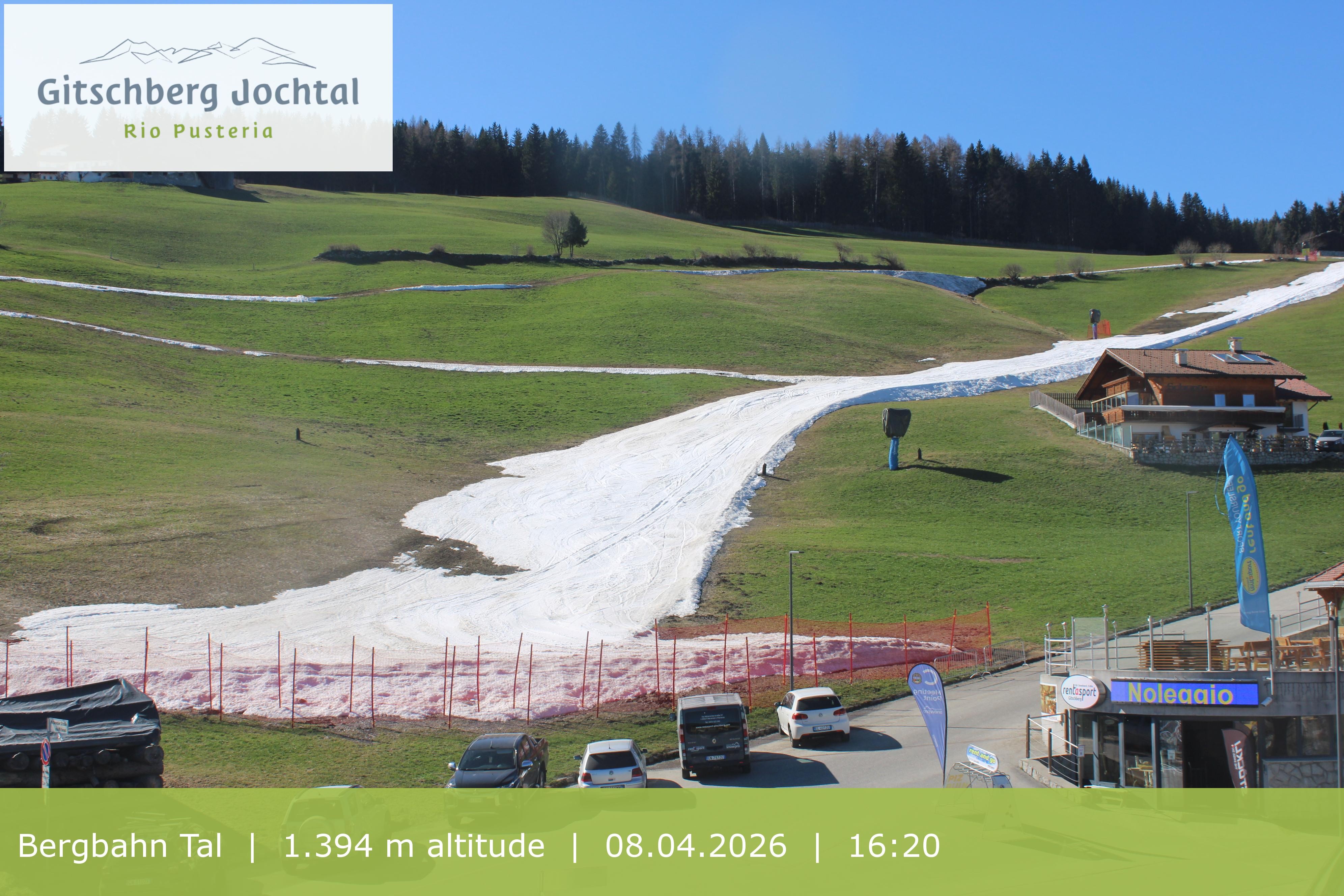 Archived image Webcam View of Base Station Meransen in South Tyrol