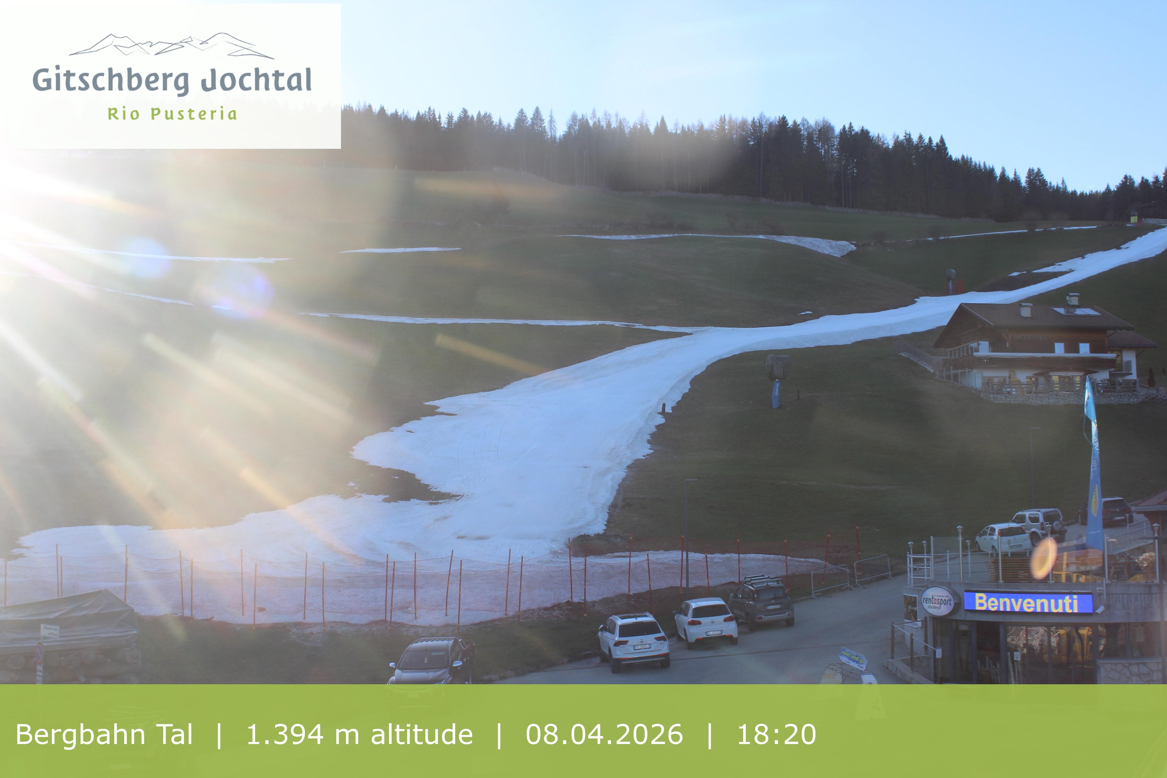 Archived image Webcam View of Base Station Meransen in South Tyrol