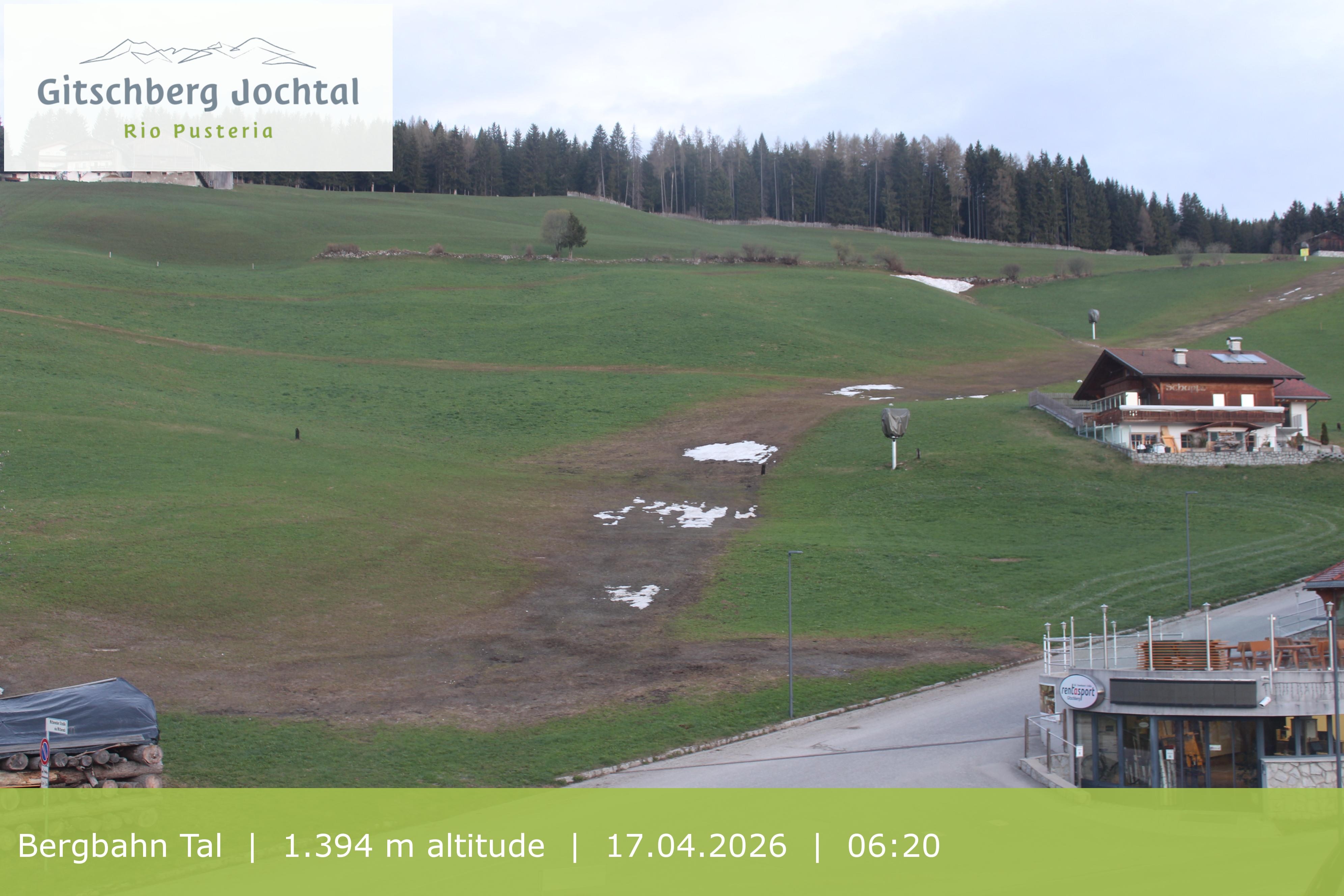 Archived image Webcam View of Base Station Meransen in South Tyrol