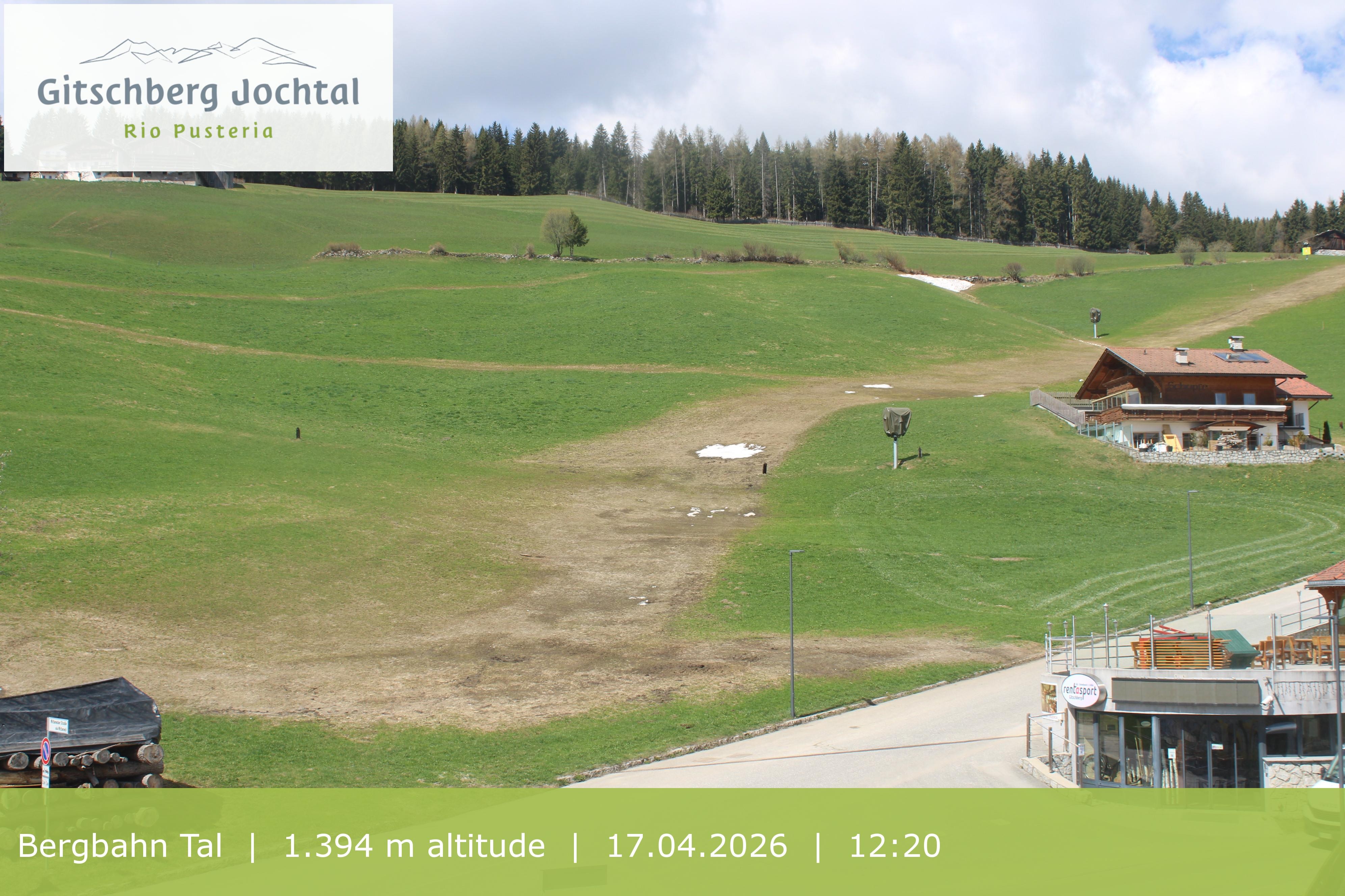 Archived image Webcam View of Base Station Meransen in South Tyrol