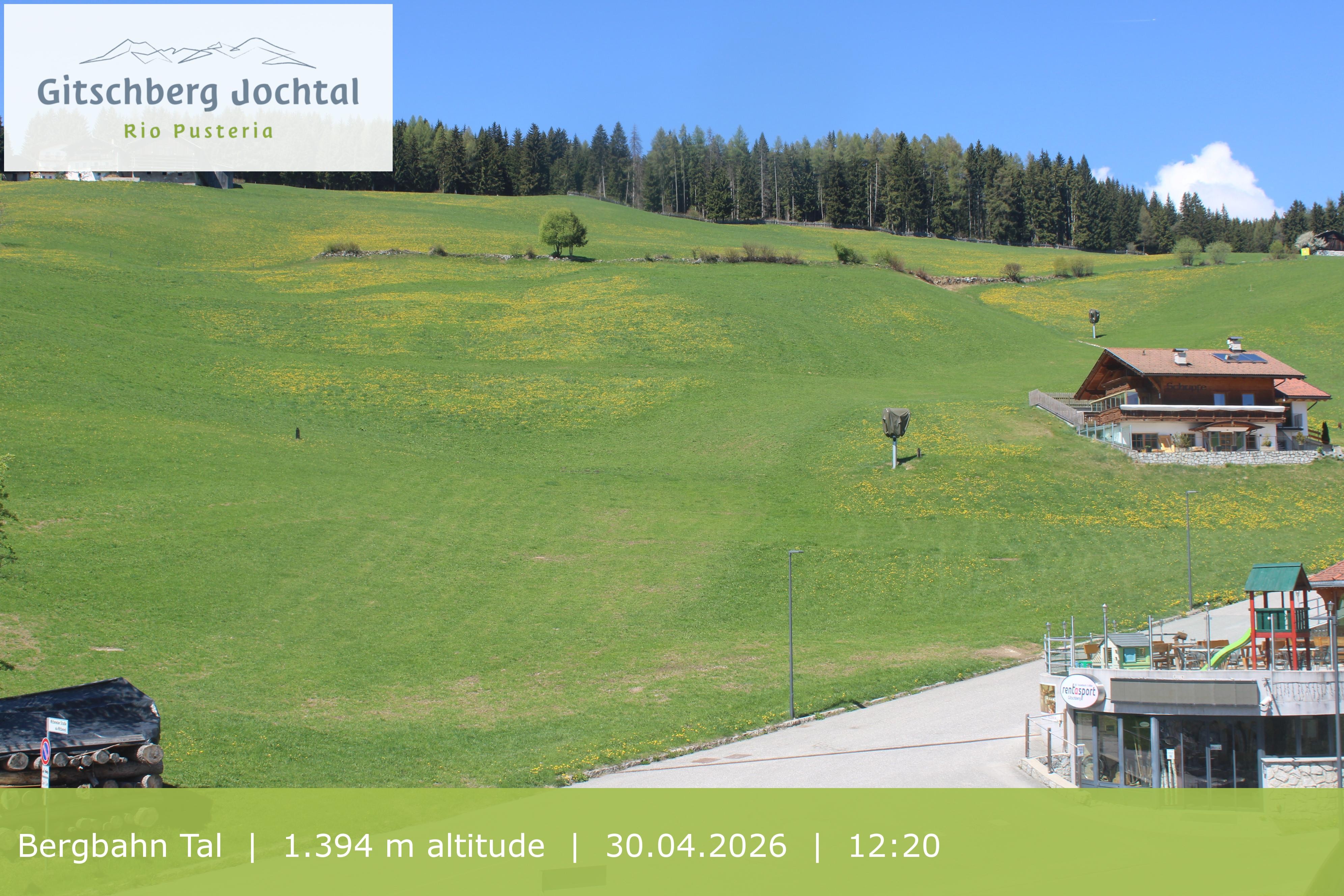 Archived image Webcam View of Base Station Meransen in South Tyrol