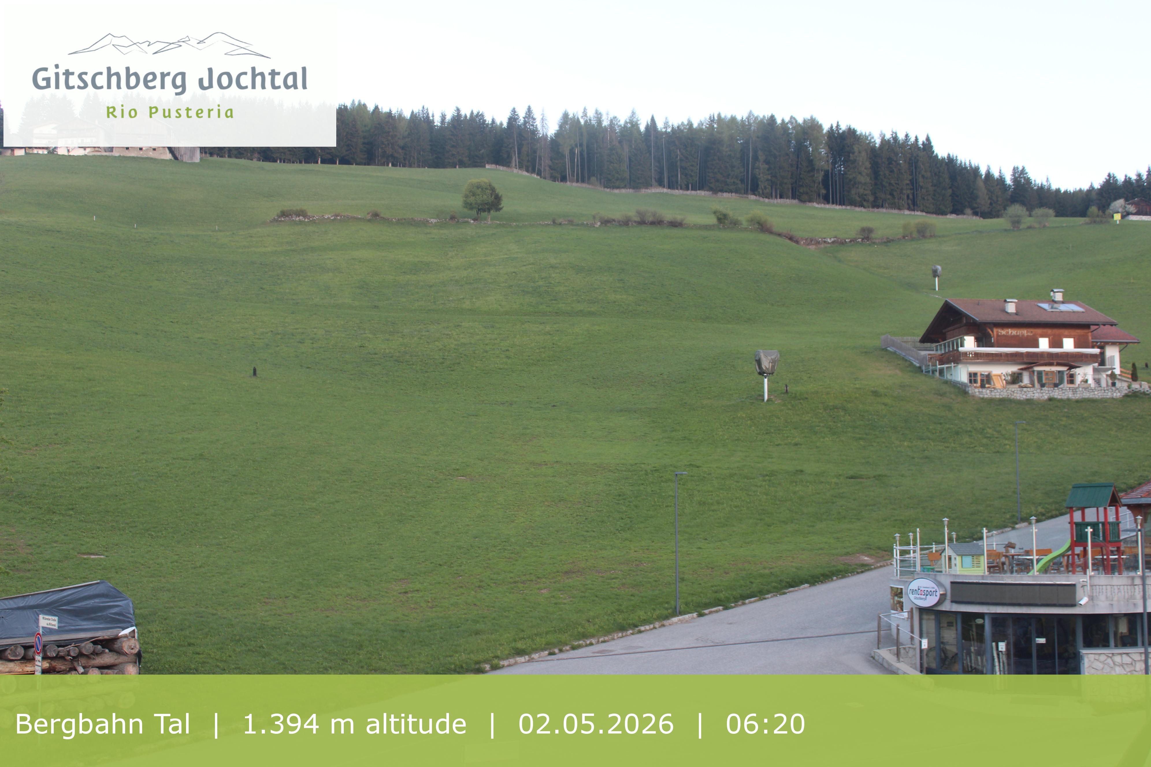 Archived image Webcam View of Base Station Meransen in South Tyrol