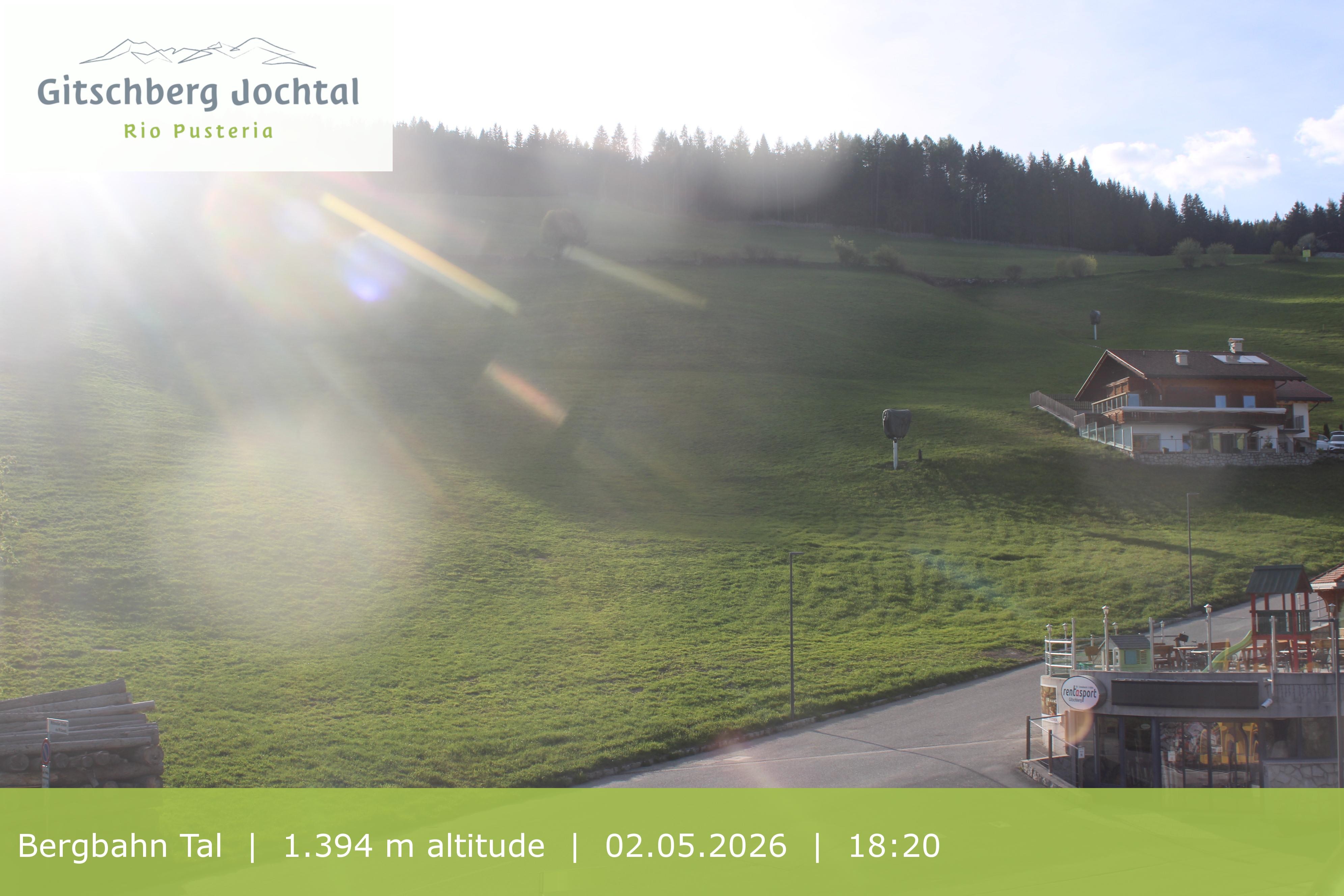 Archived image Webcam View of Base Station Meransen in South Tyrol