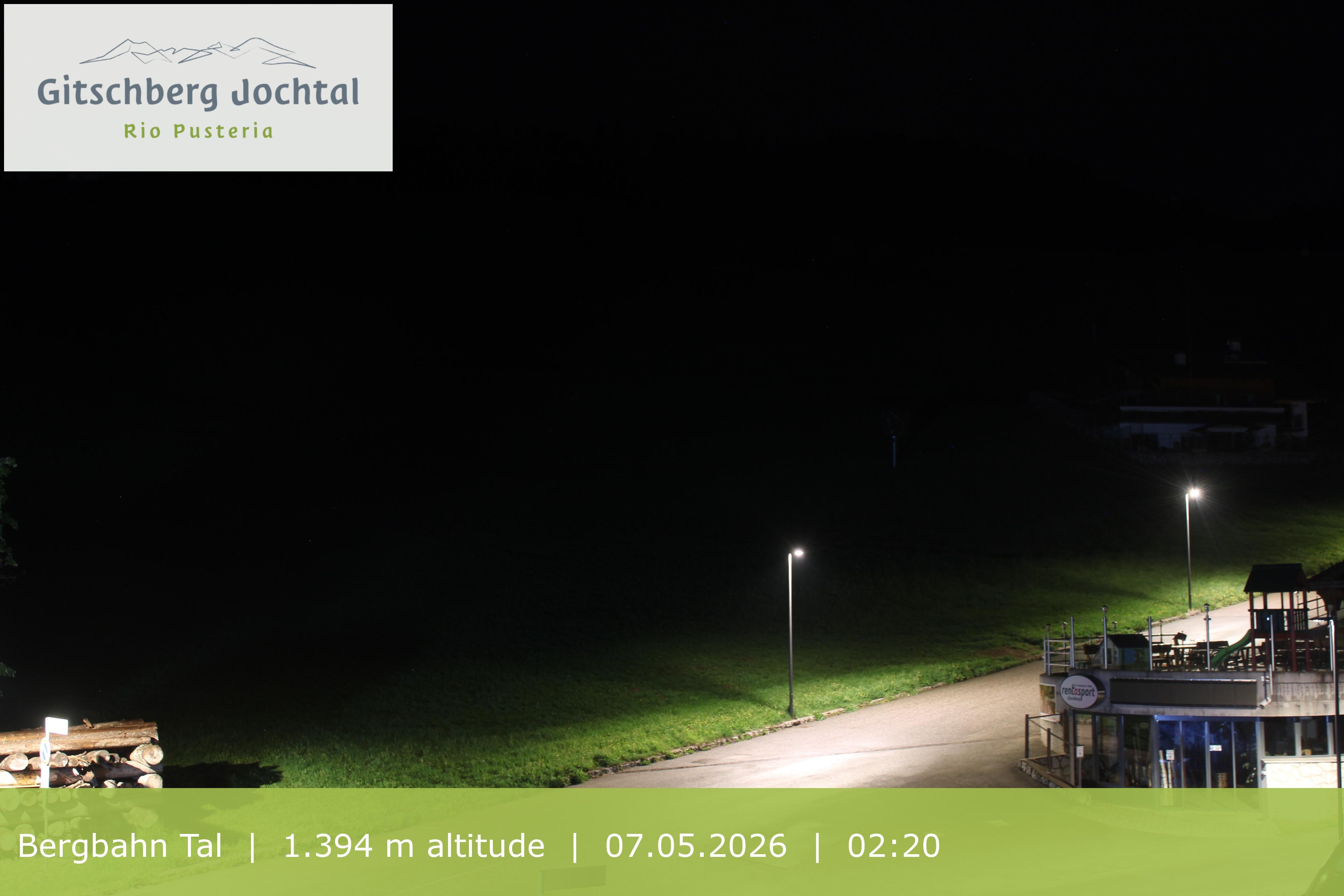 Archiv Foto Webcam Sicht auf die Talstation Meransen in Südtirol