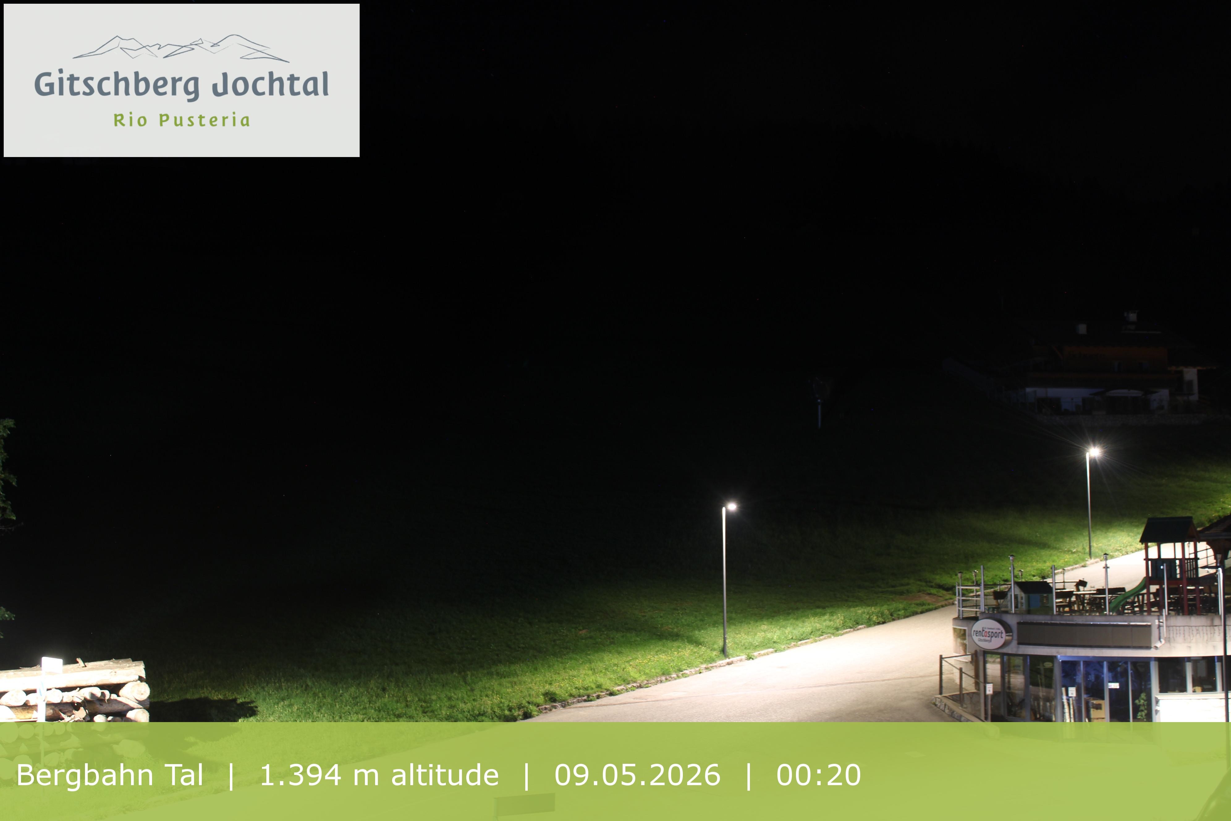 Archiv Foto Webcam Sicht auf die Talstation Meransen in Südtirol