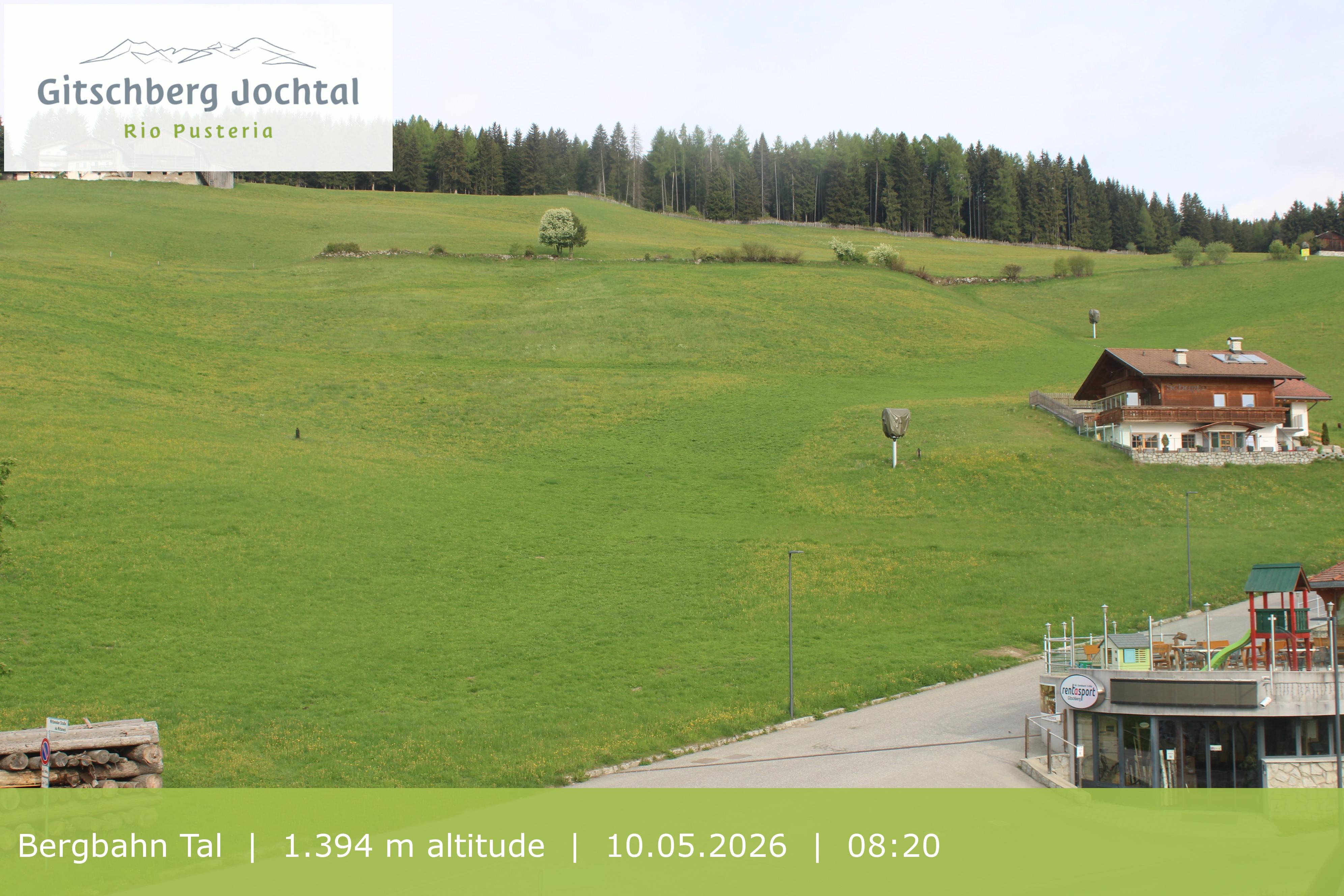 Archived image Webcam View of Base Station Meransen in South Tyrol