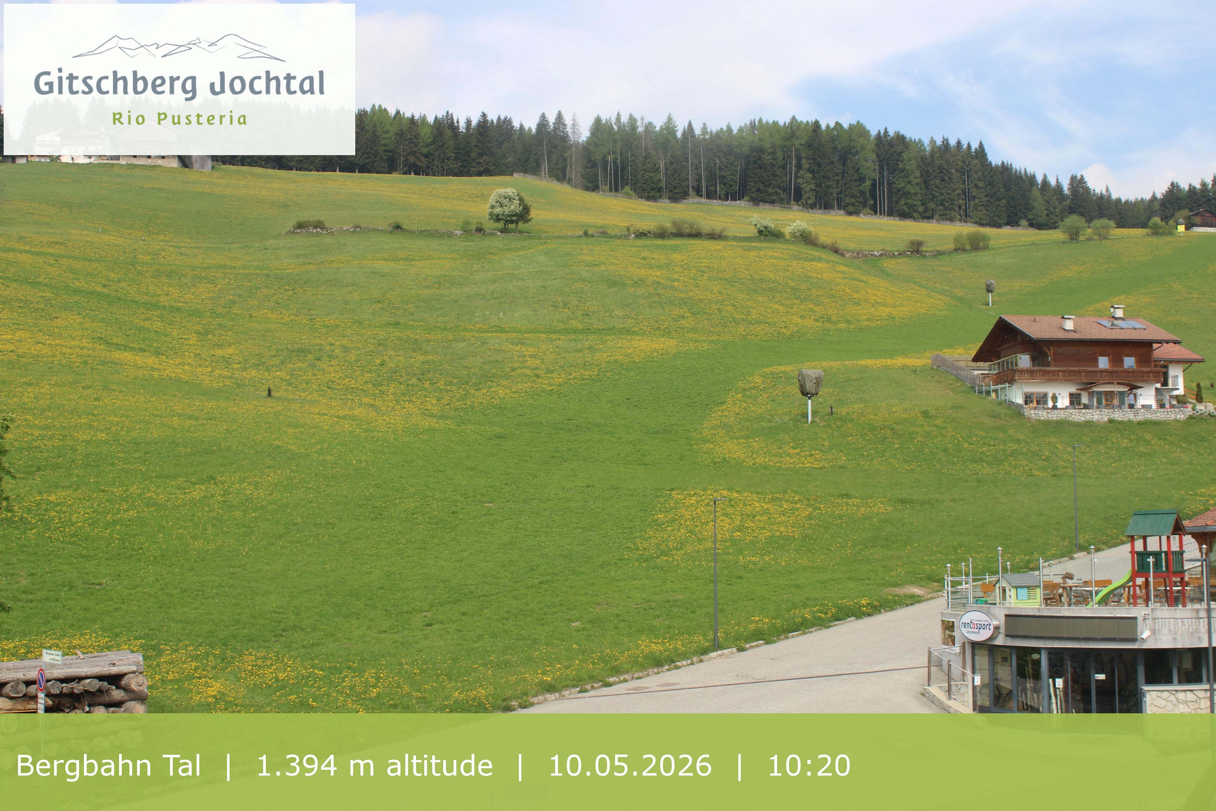 Archived image Webcam View of Base Station Meransen in South Tyrol