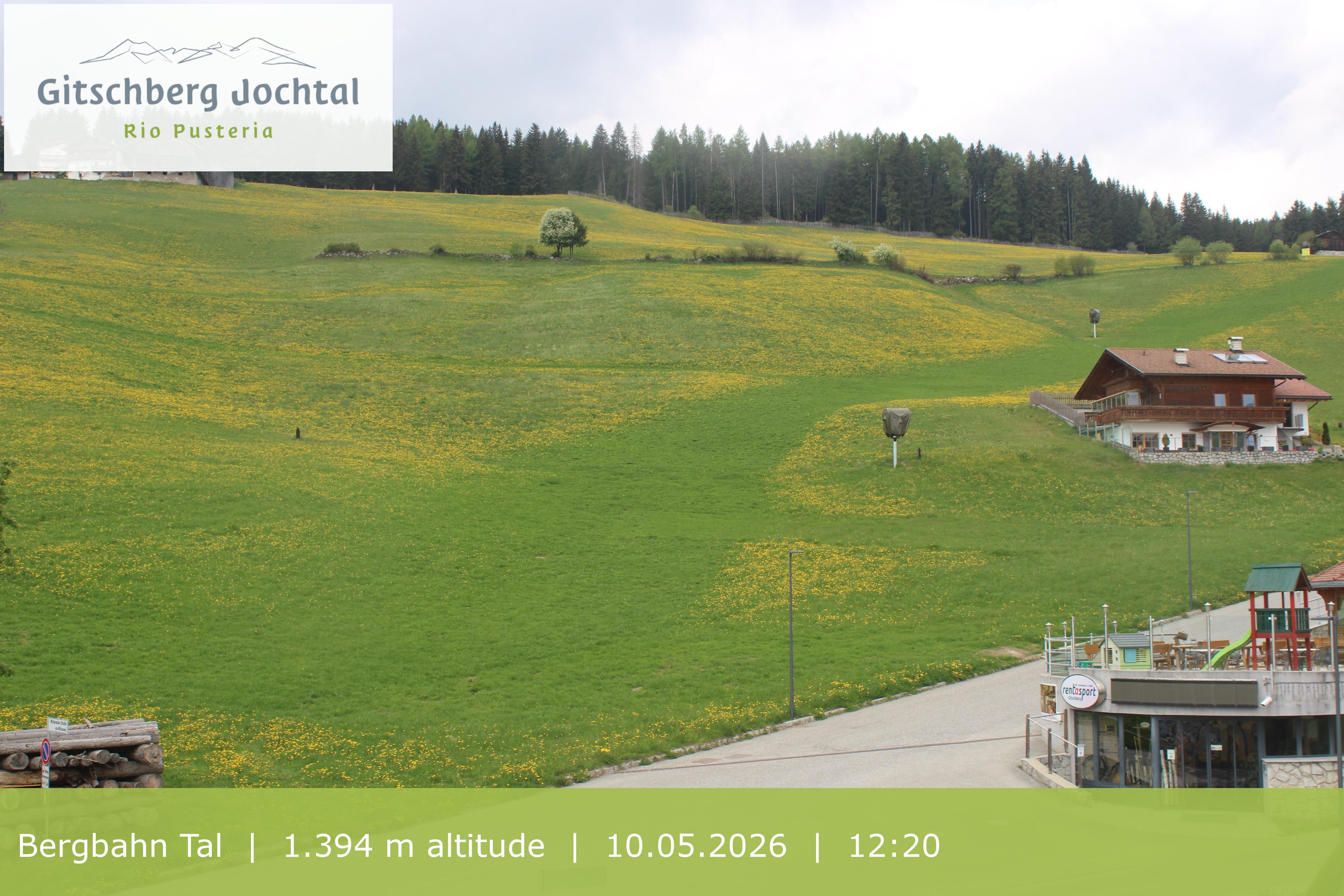 Archived image Webcam View of Base Station Meransen in South Tyrol