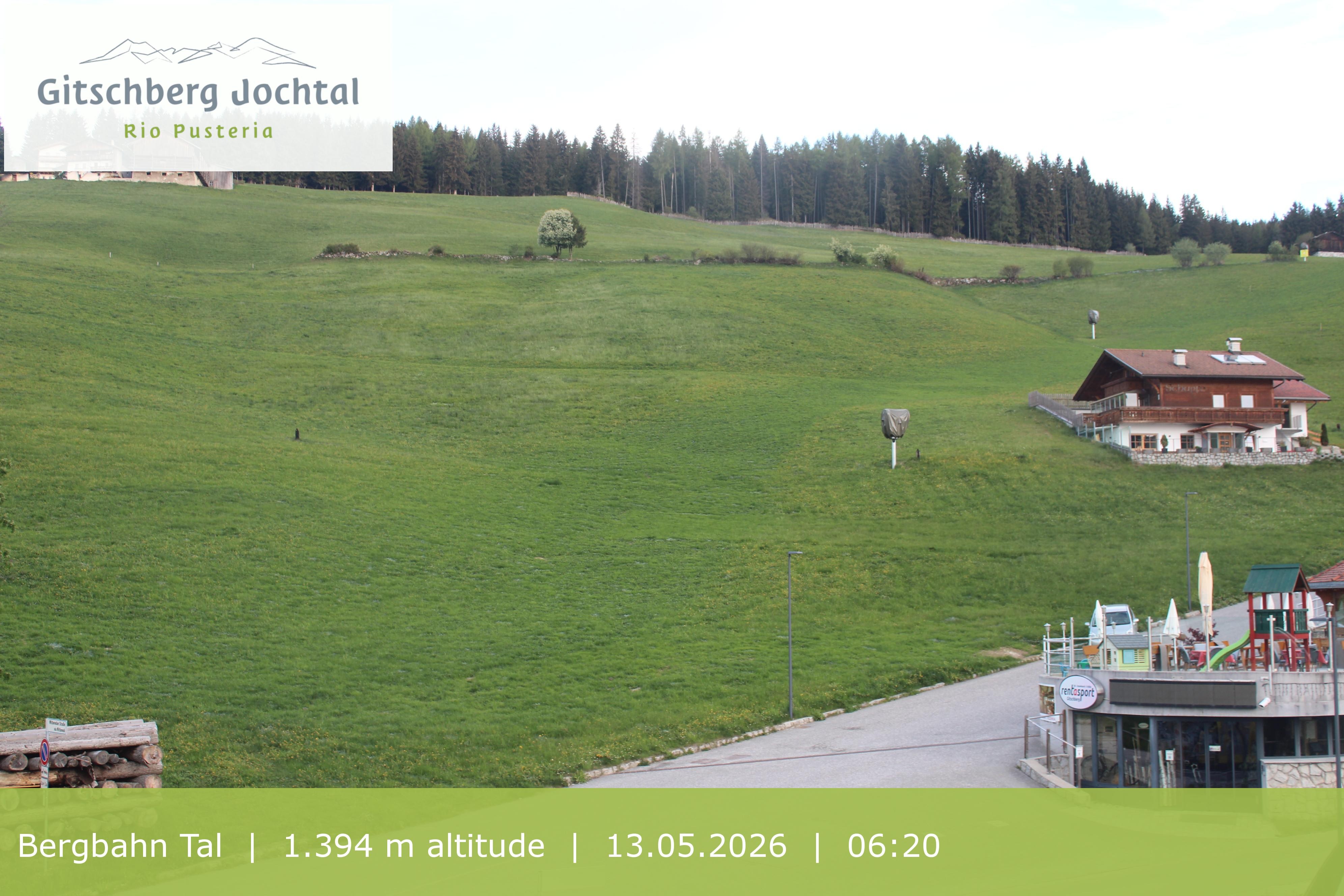 Archived image Webcam View of Base Station Meransen in South Tyrol