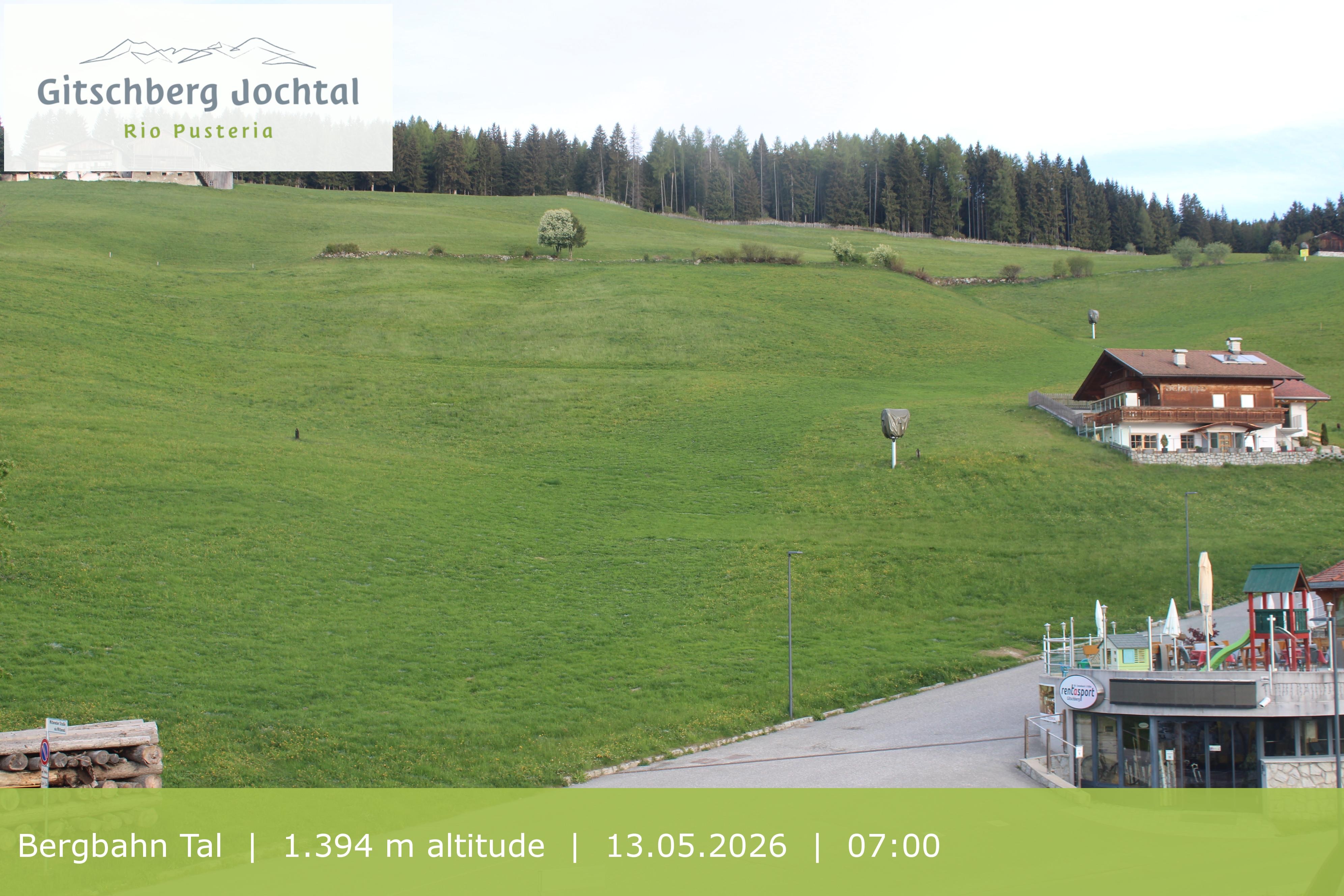 Archived image Webcam View of Base Station Meransen in South Tyrol